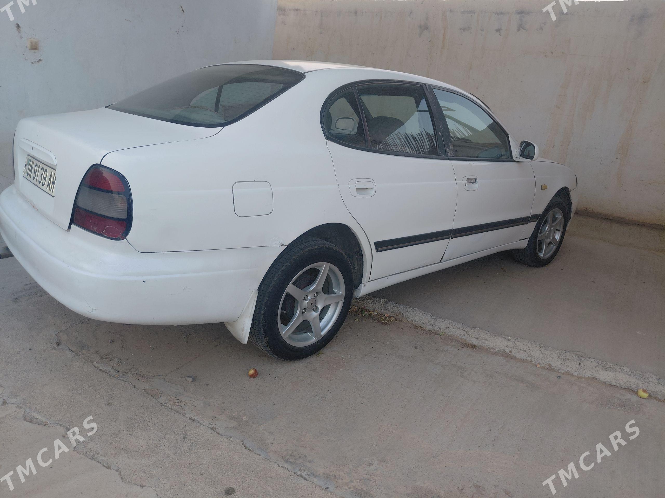 Daewoo Leganza 1998 - 35 000 TMT - Ak bugdaý etraby - img 1