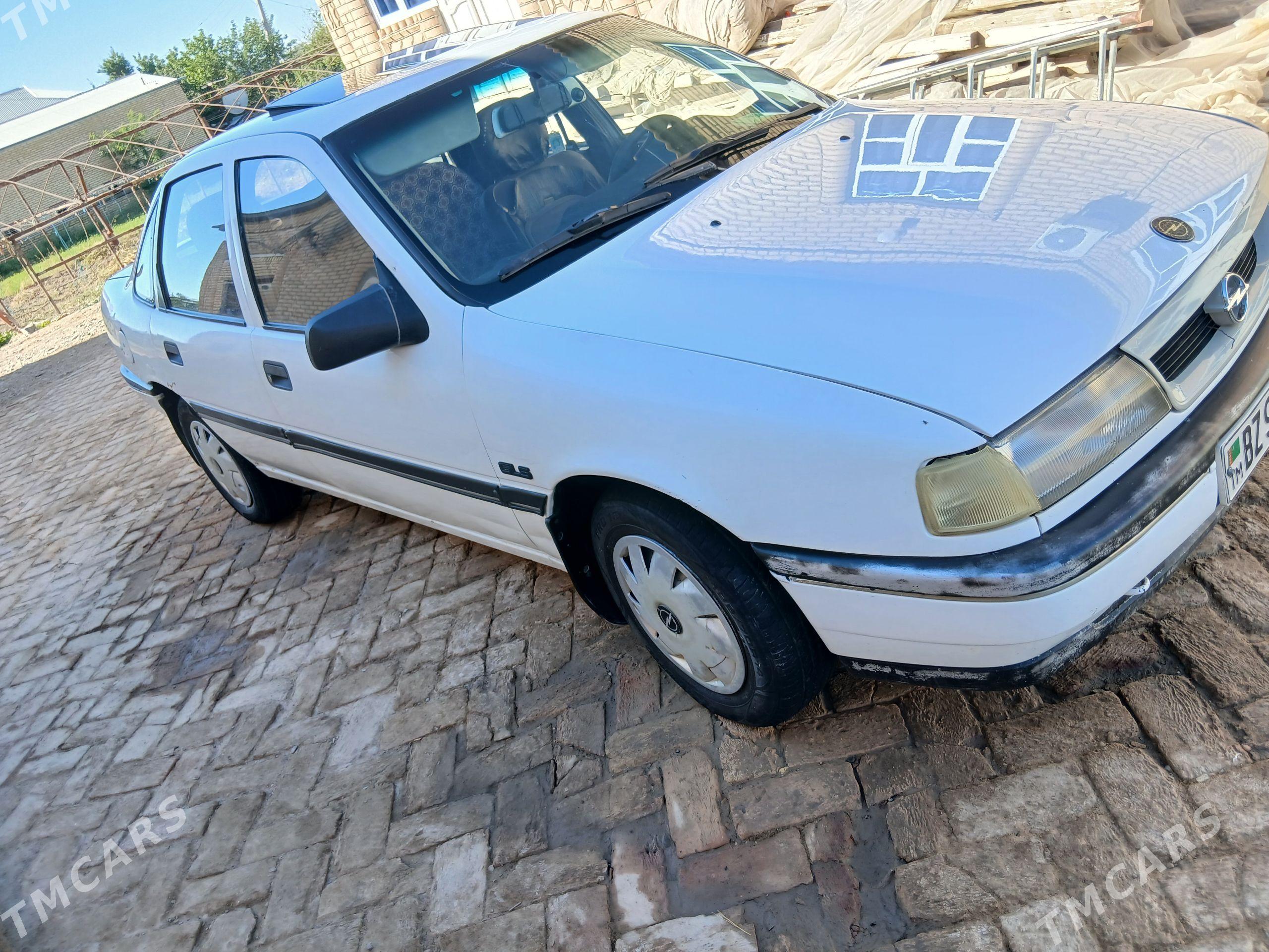 Opel Vectra 1993 - 40 000 TMT - Мары - img 1