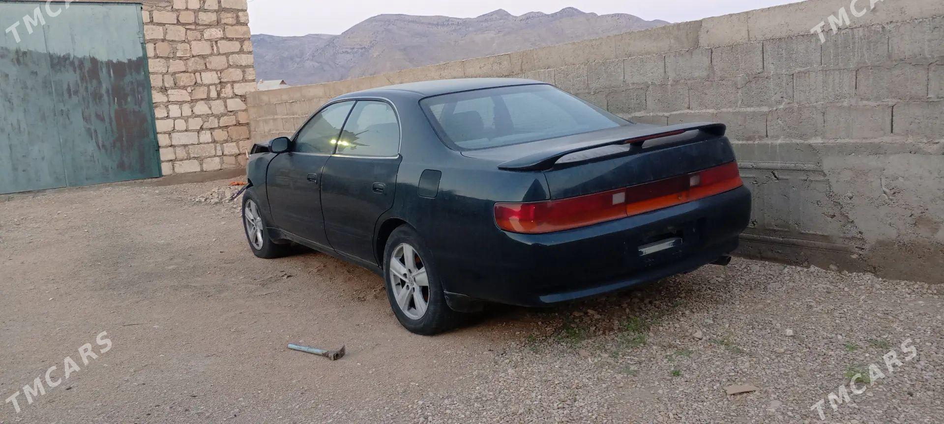 Toyota Chaser 1993 - 30 000 TMT - Балканабат - img 1