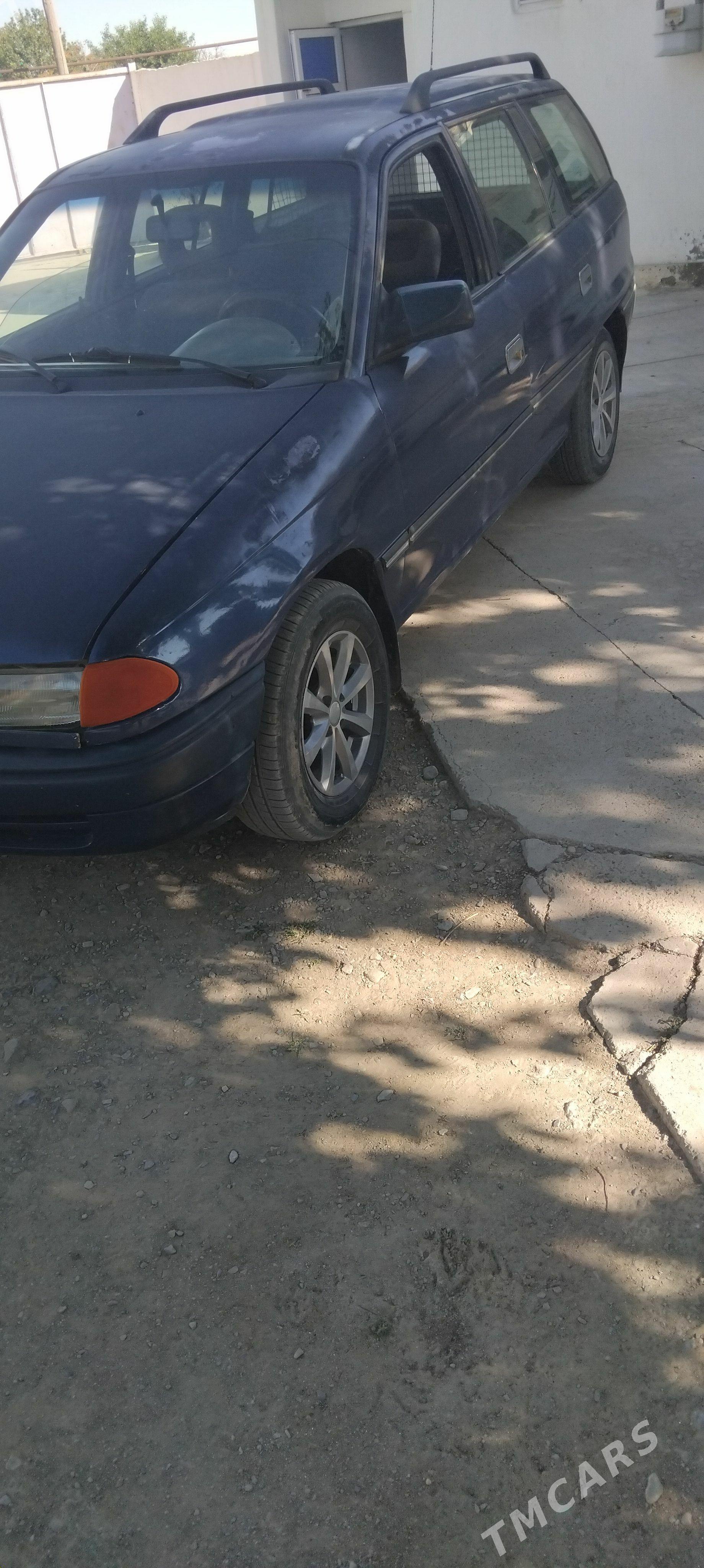 Opel Astra 1994 - 36 000 TMT - Bäherden - img 1