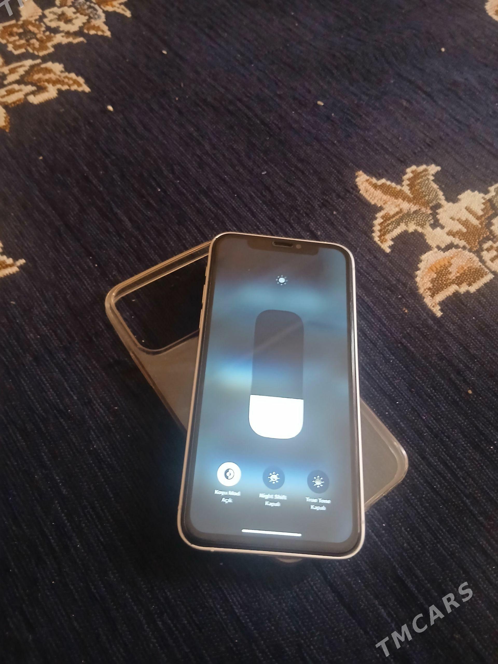 IPHONE XSDEN 17 PRO OWURLEN - Bäherden - img 1