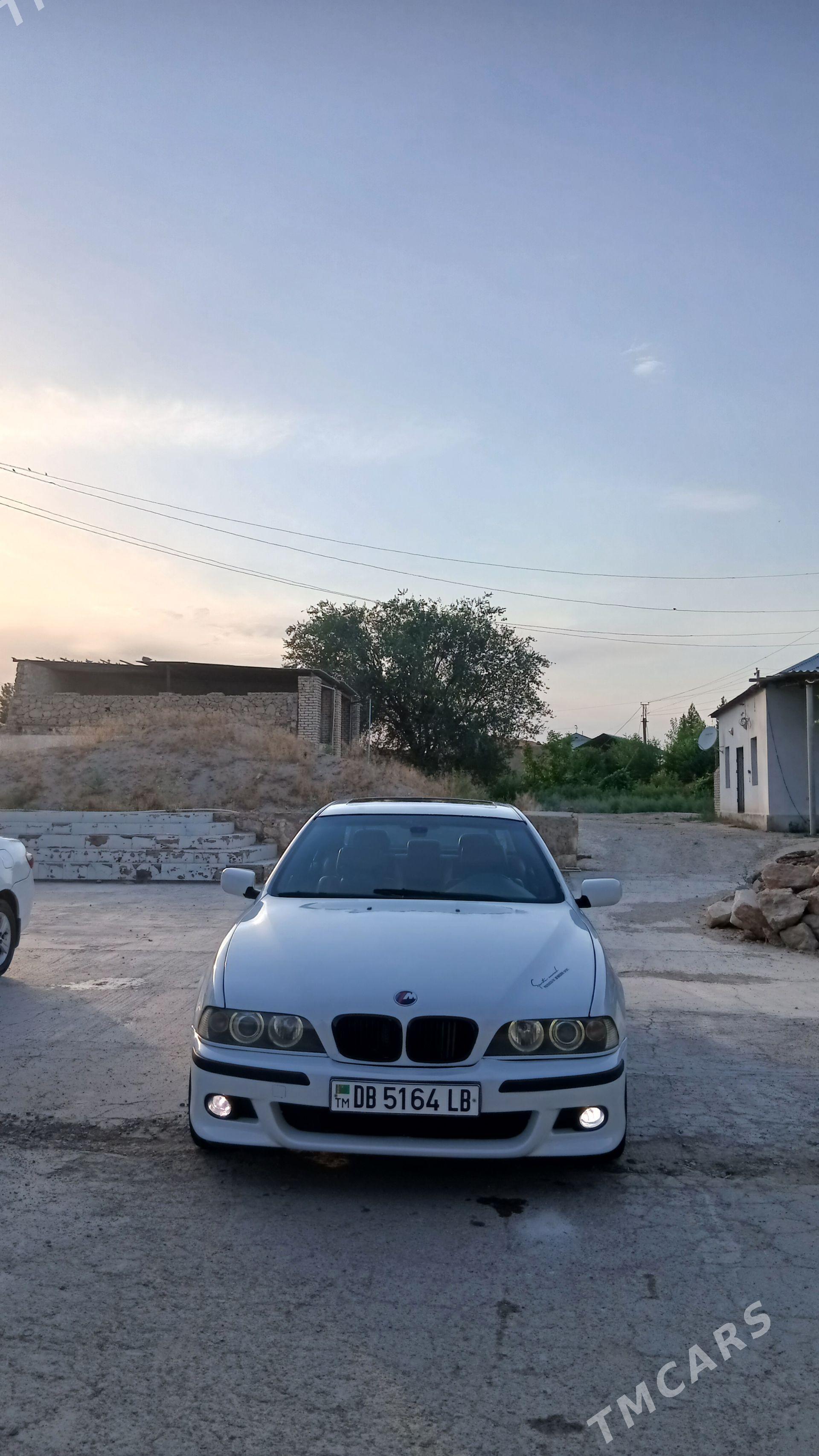 BMW E39 1998 - 100 000 TMT - Dostluk - img 1