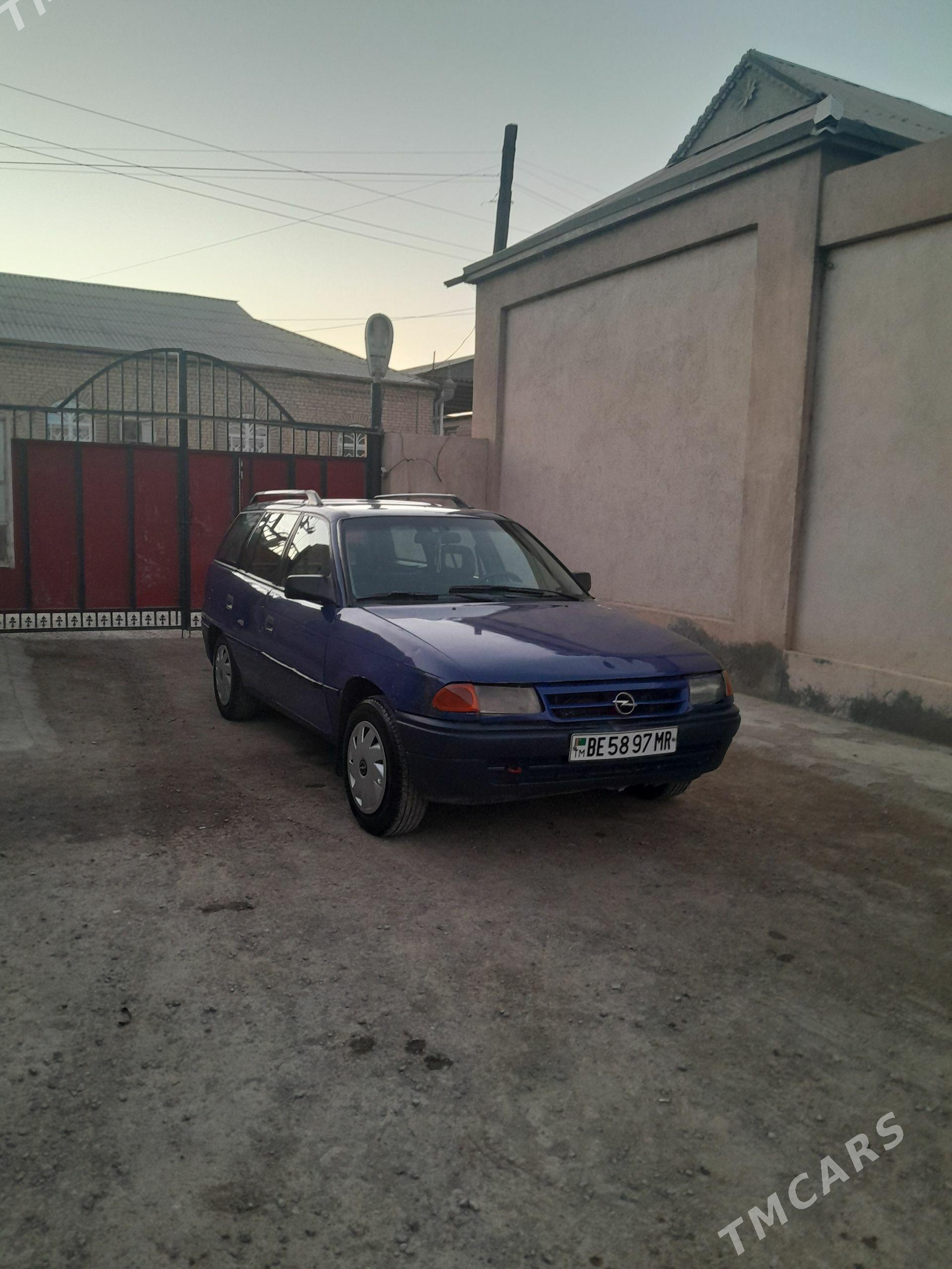 Opel Vectra 1994 - 30 000 TMT - Wekilbazar - img 1