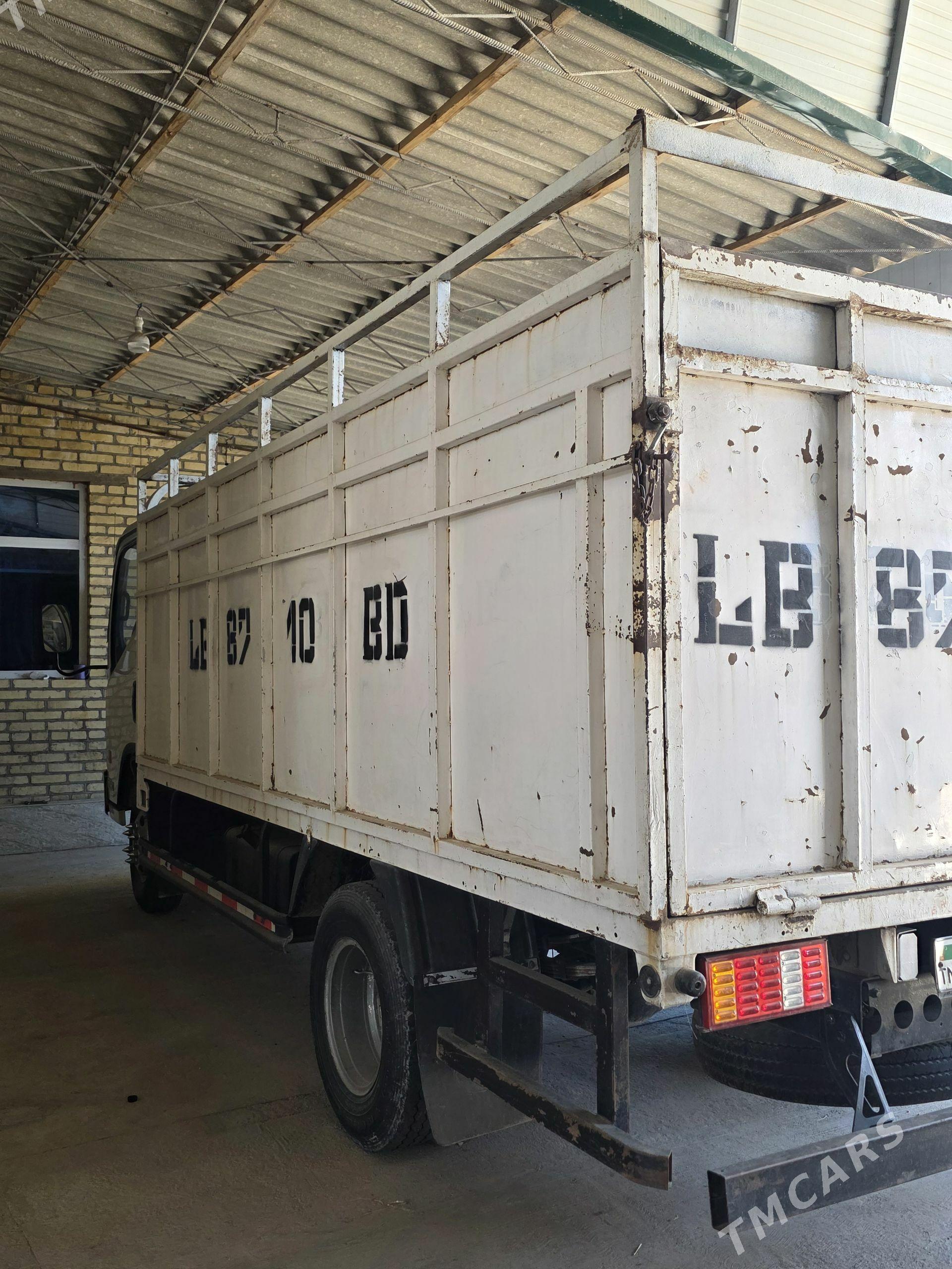 Forland H3 2015 - 250 000 TMT - Saýat - img 1