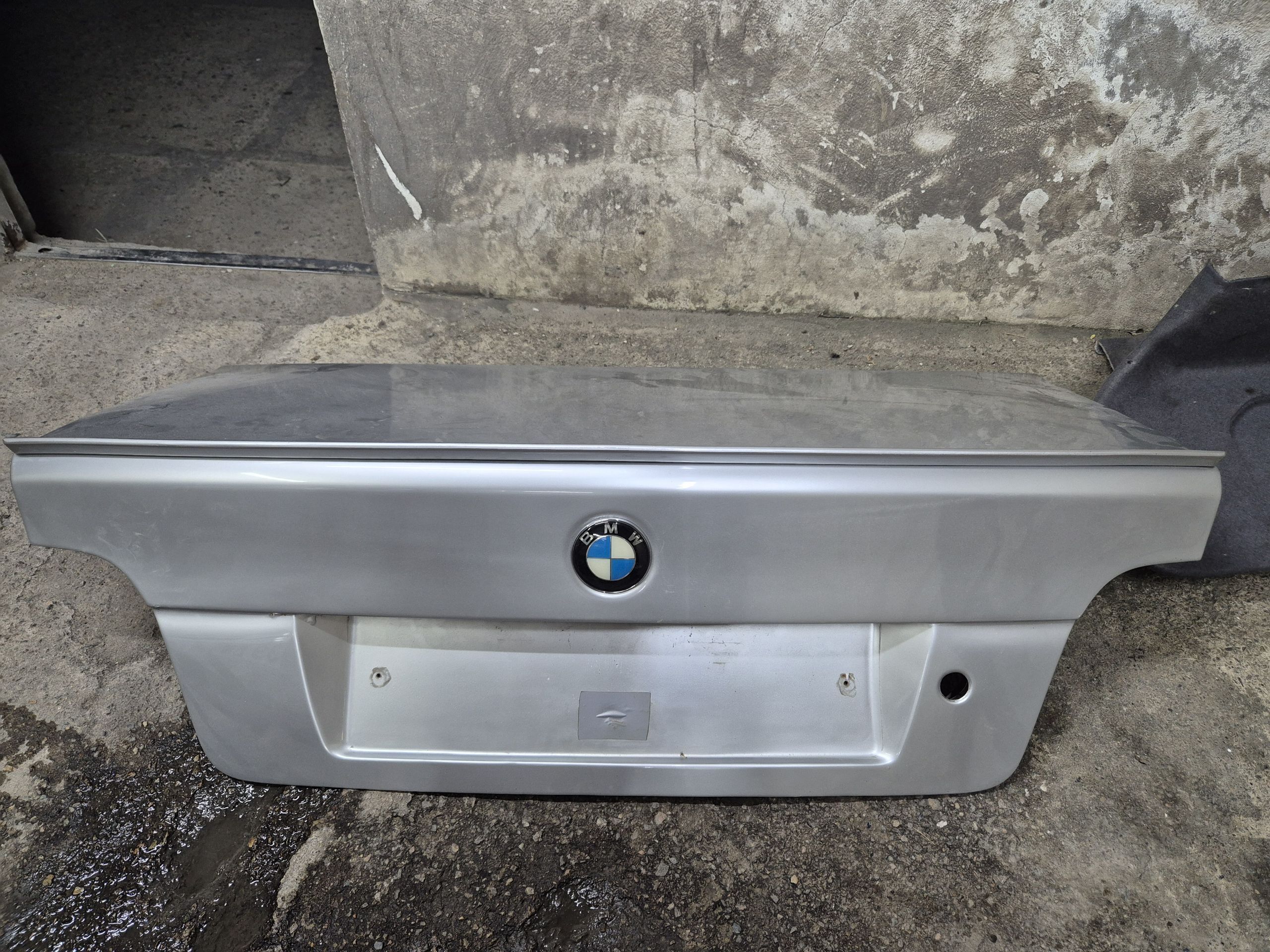 BMW e39 Багажник 700 TMT - Туркменбаши - img 1