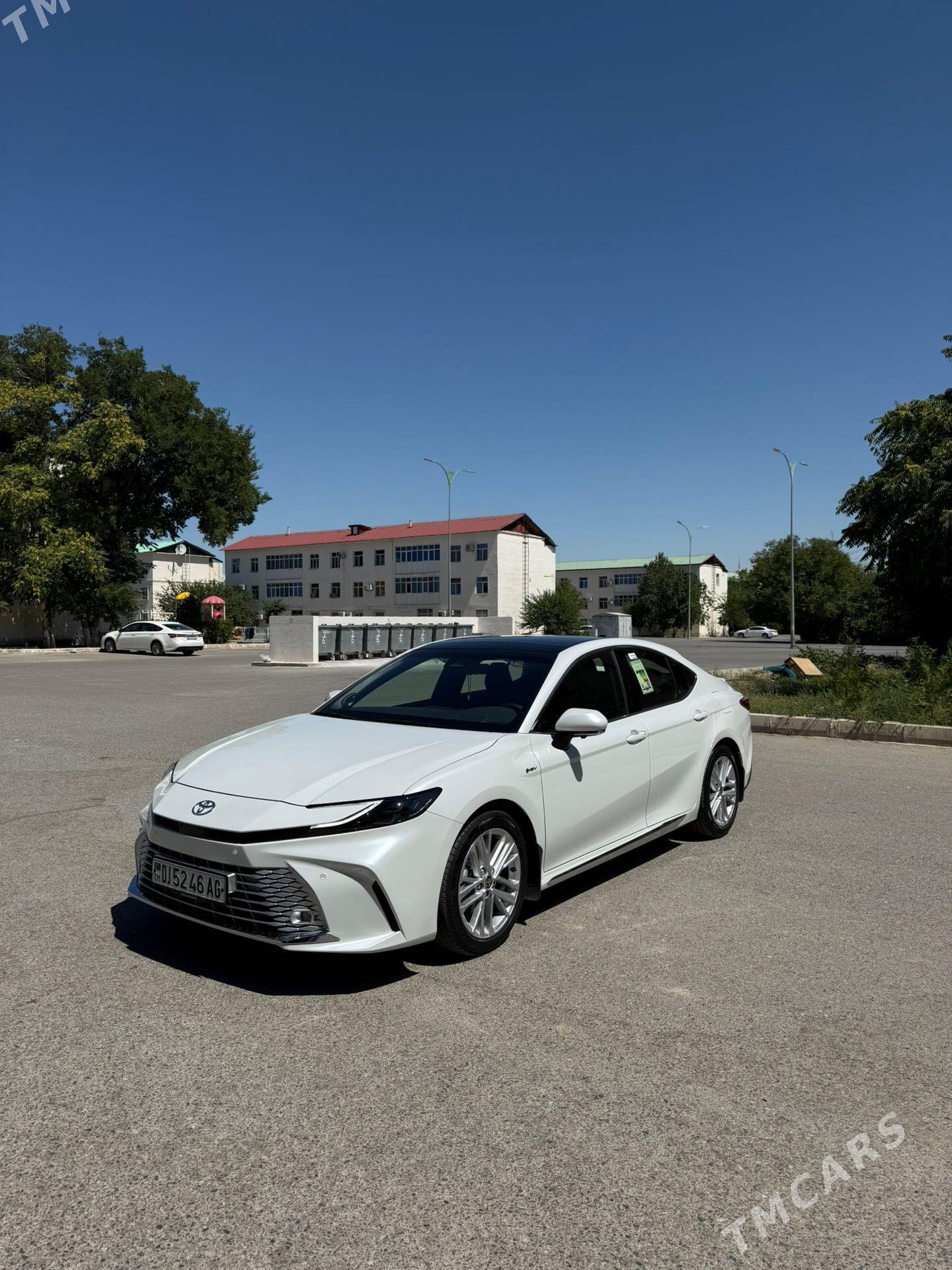 Toyota Camry 2026 - 760 000 TMT - 3 mkr - img 1