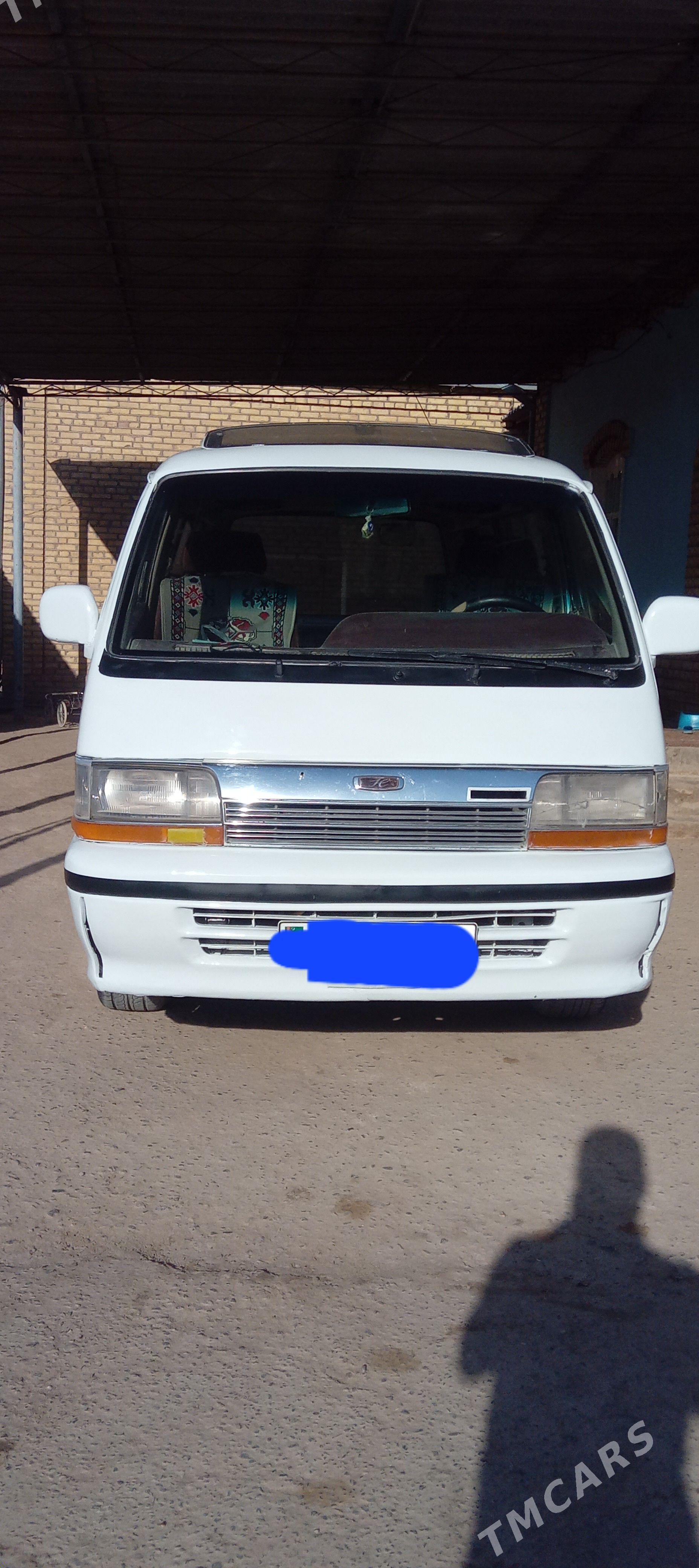 Toyota Hiace 1992 - 60 000 TMT - Murgap - img 1