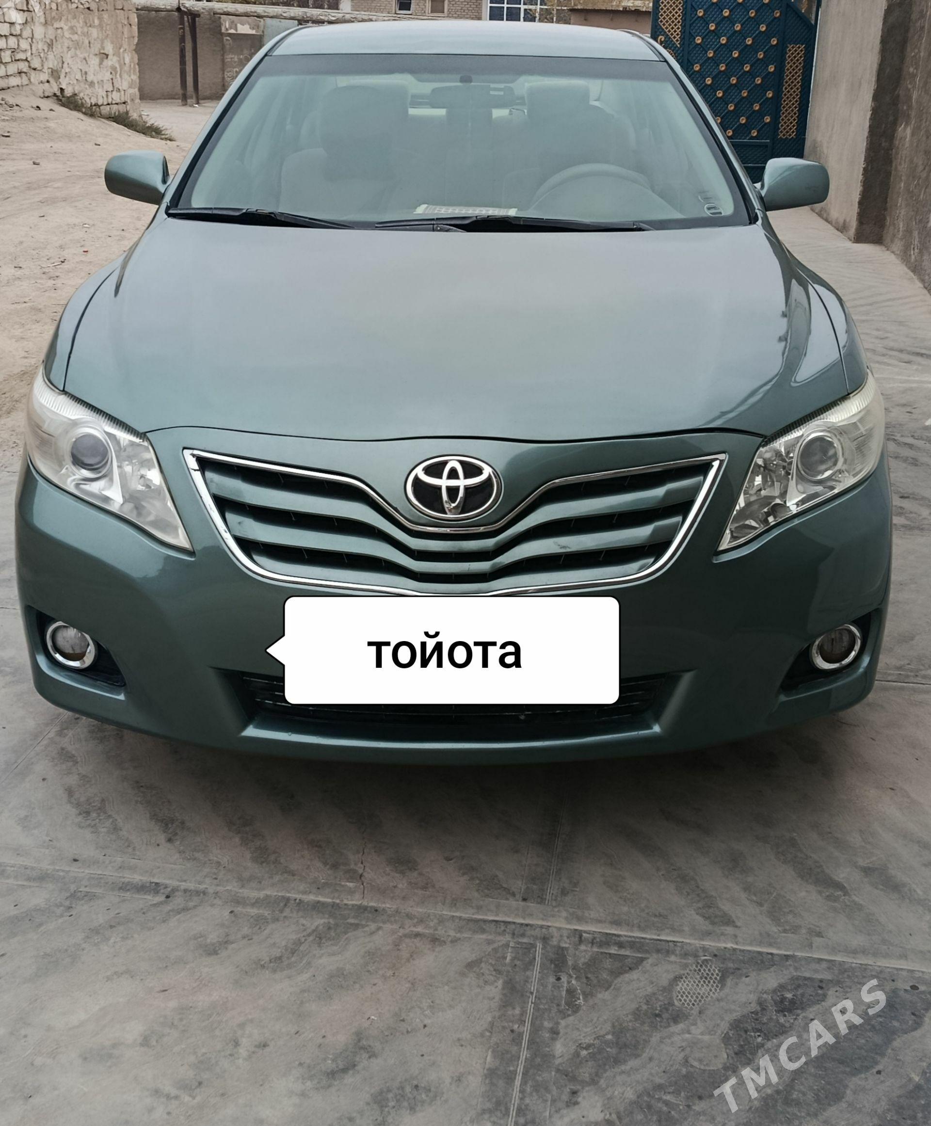 Toyota Camry 2011 - 180 000 TMT - Магданлы - img 1