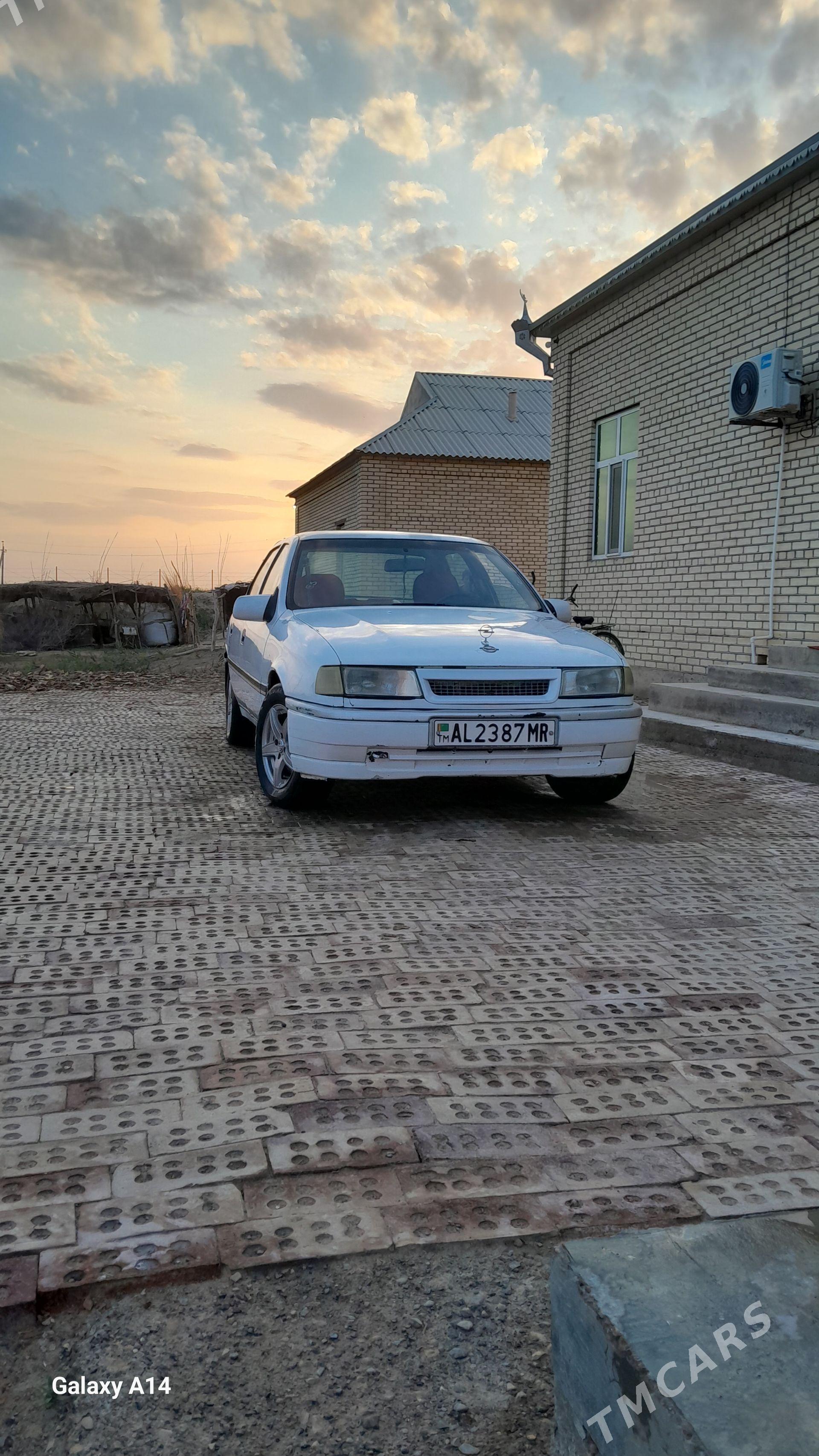 Opel Vectra 1992 - 37 000 TMT - Векильбазар - img 1