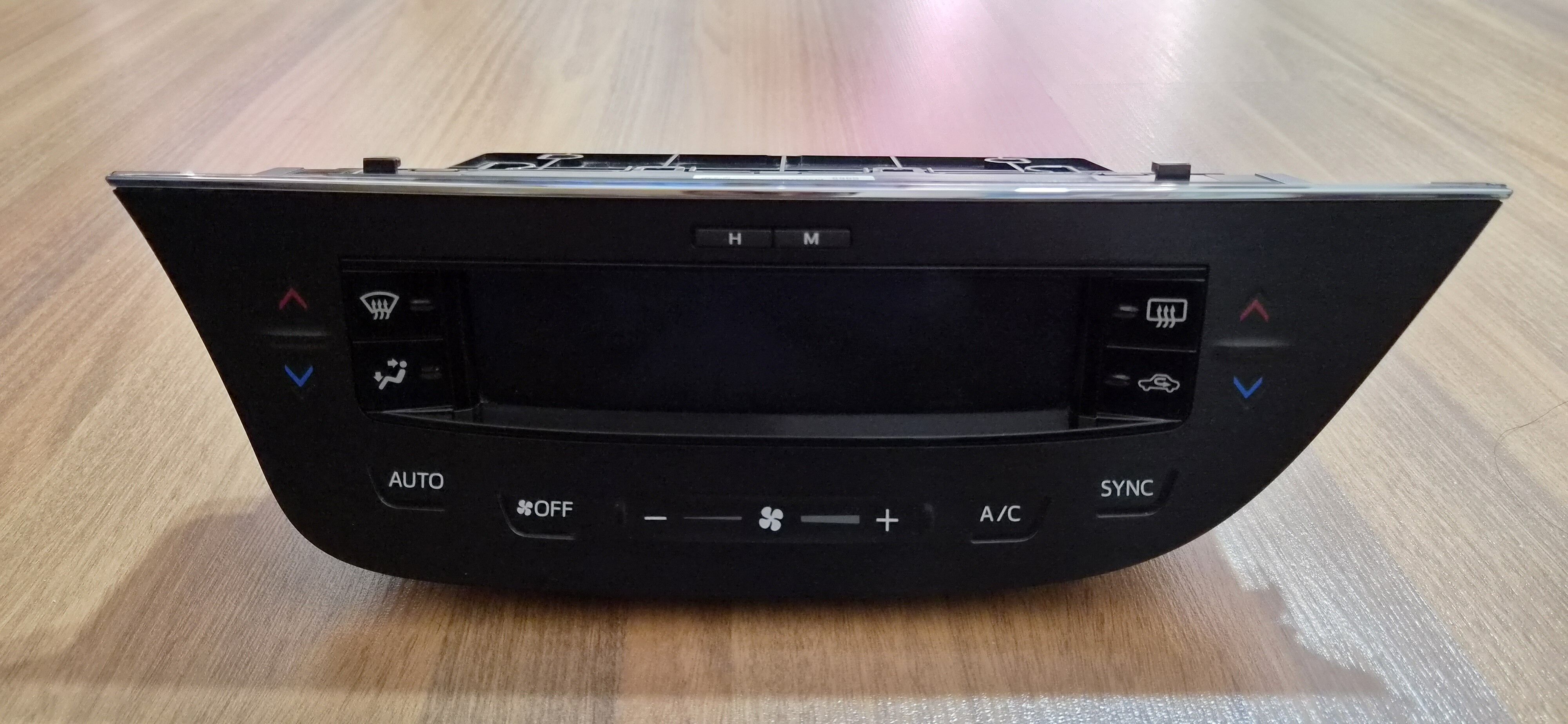 Klimat kontrol. 1 200 TMT - Гуртли - img 1