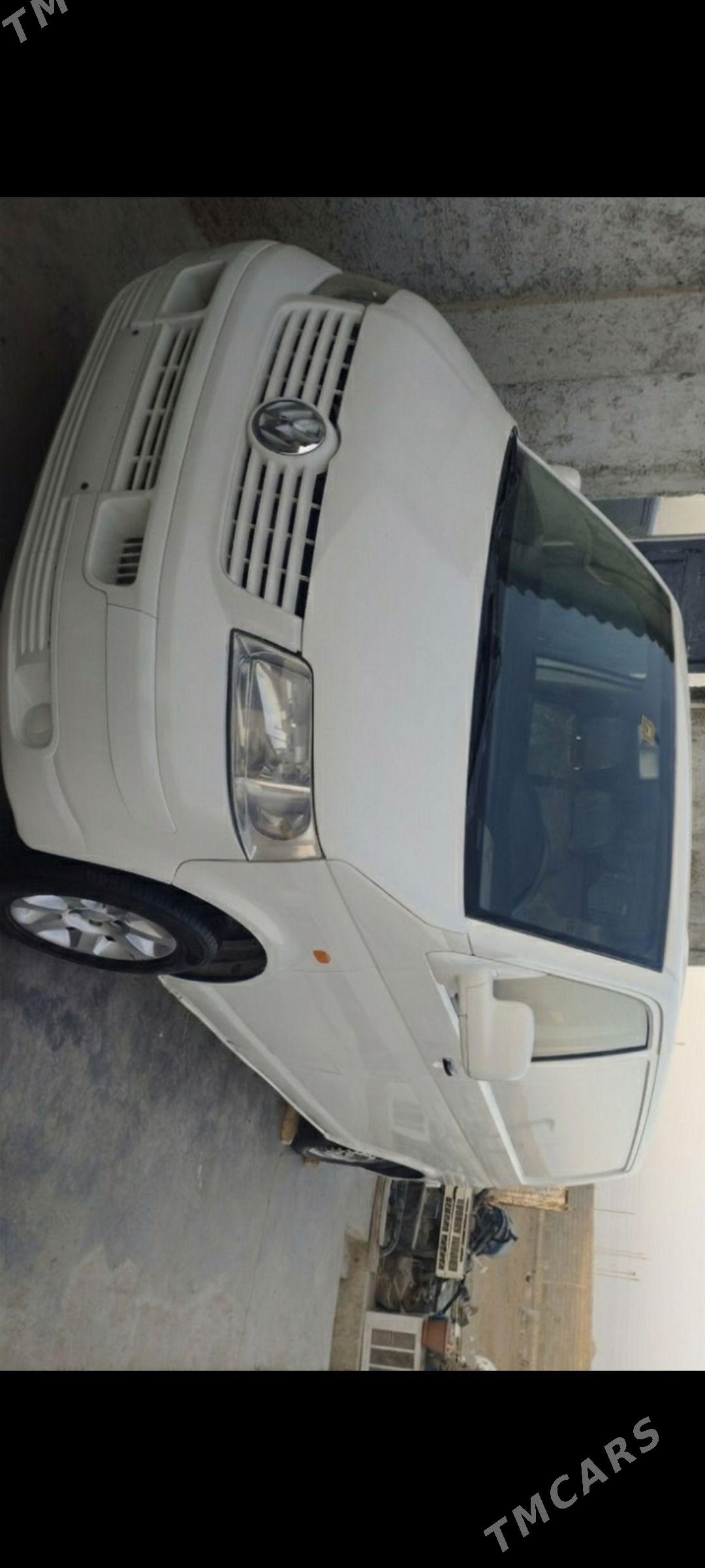 Volkswagen Transporter 2004 - 100 000 TMT - Büzmeýin - img 1