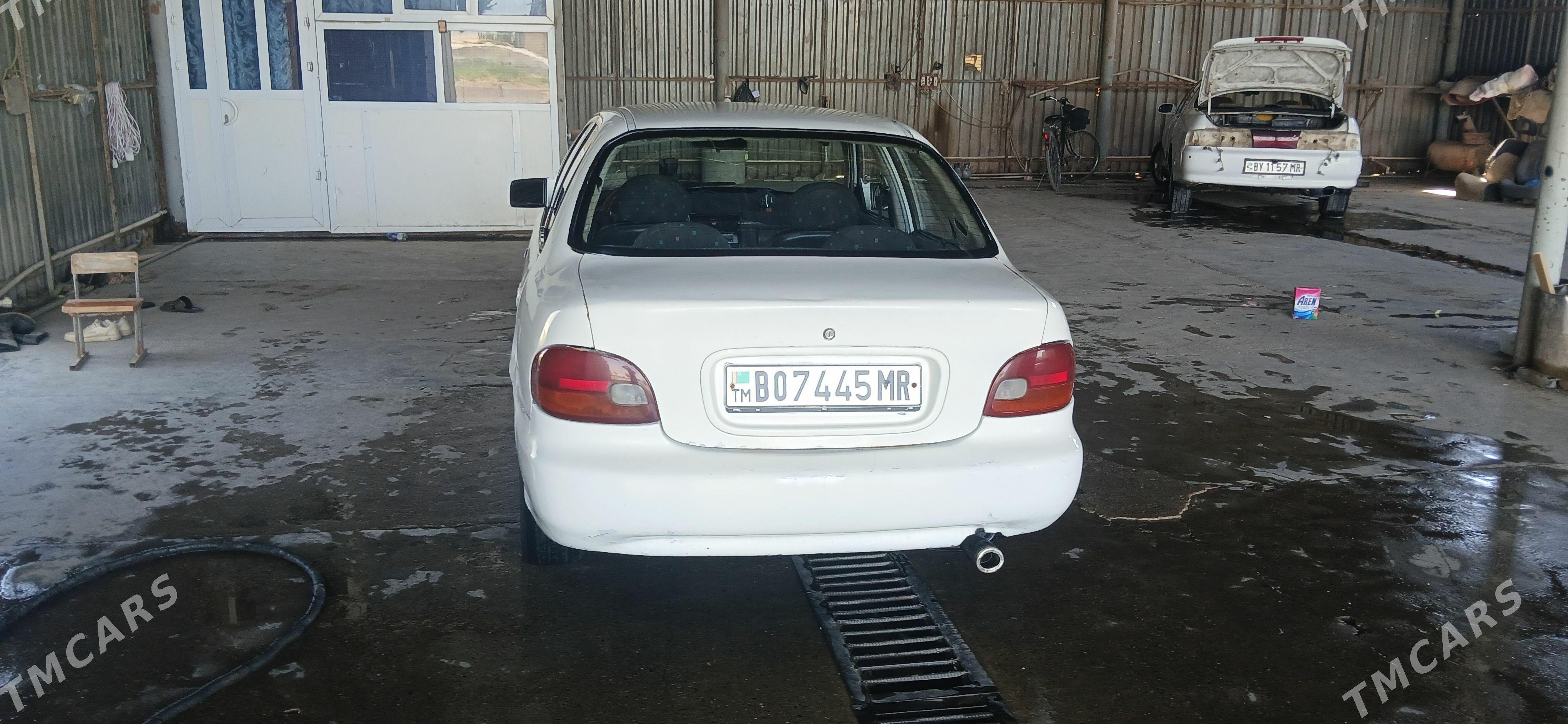 Toyota Corolla 1995 - 15 000 TMT - Мары - img 1