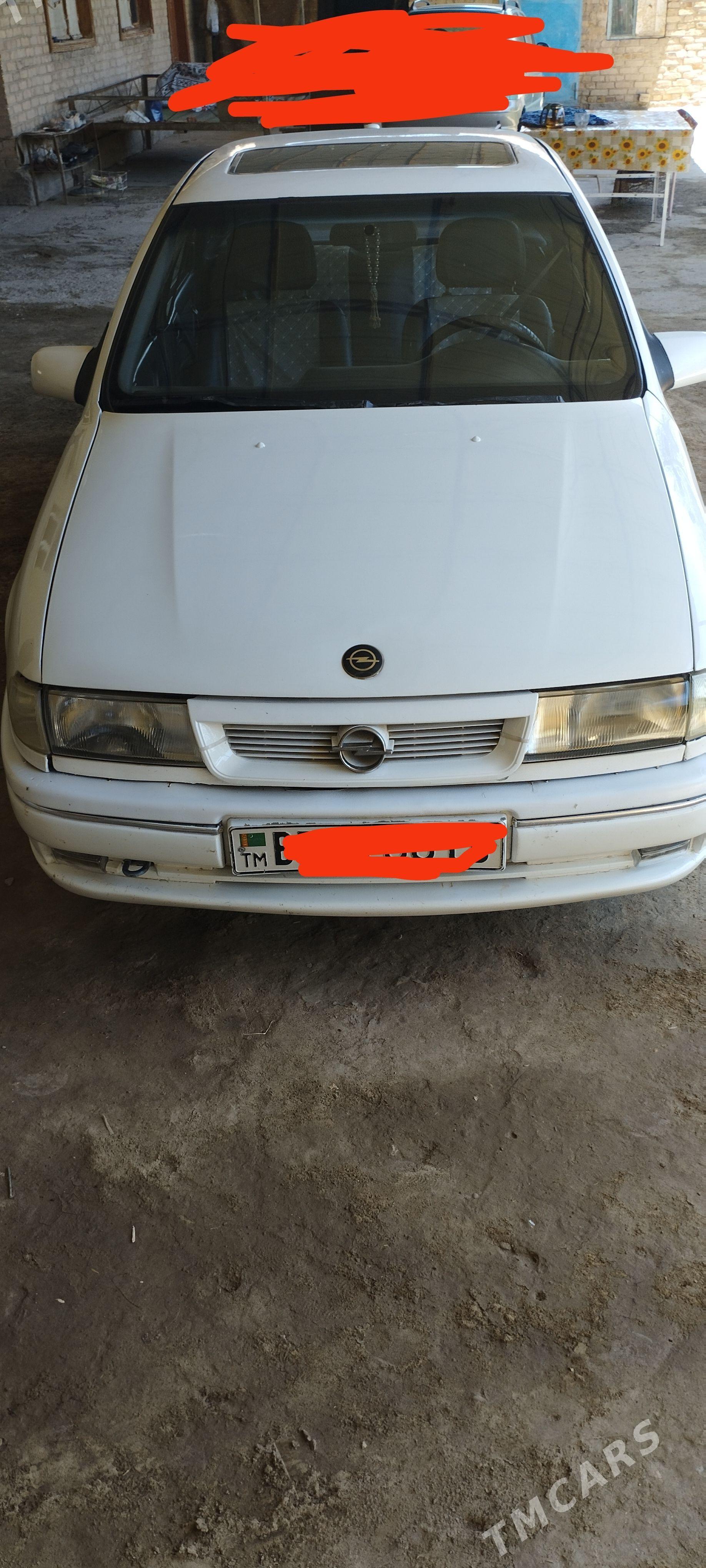 Opel Vectra 1992 - 34 000 TMT - Çärjew - img 1