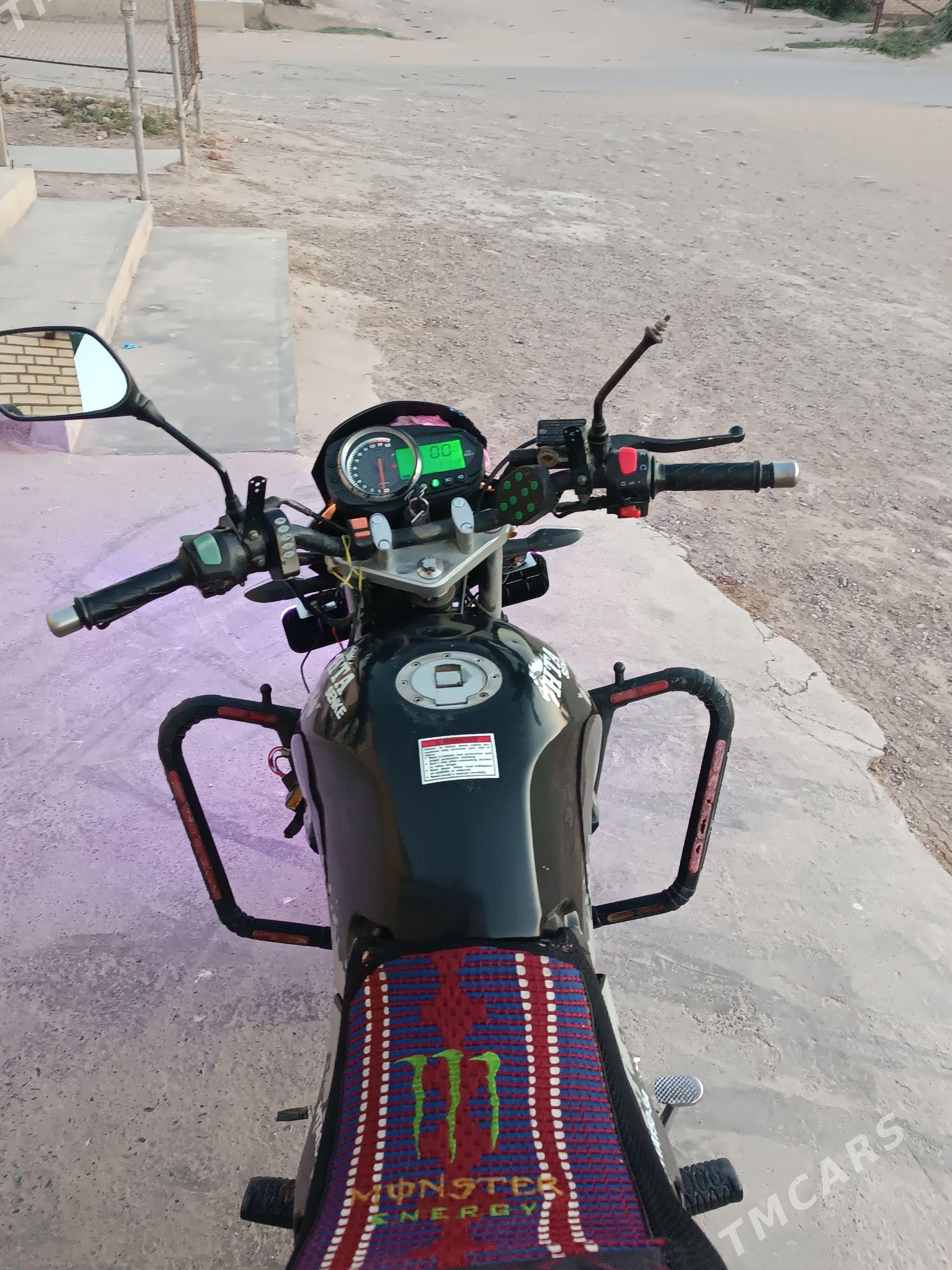 Fekon FK200-14G 2018 - 26 000 TMT - Сакарчага - img 1