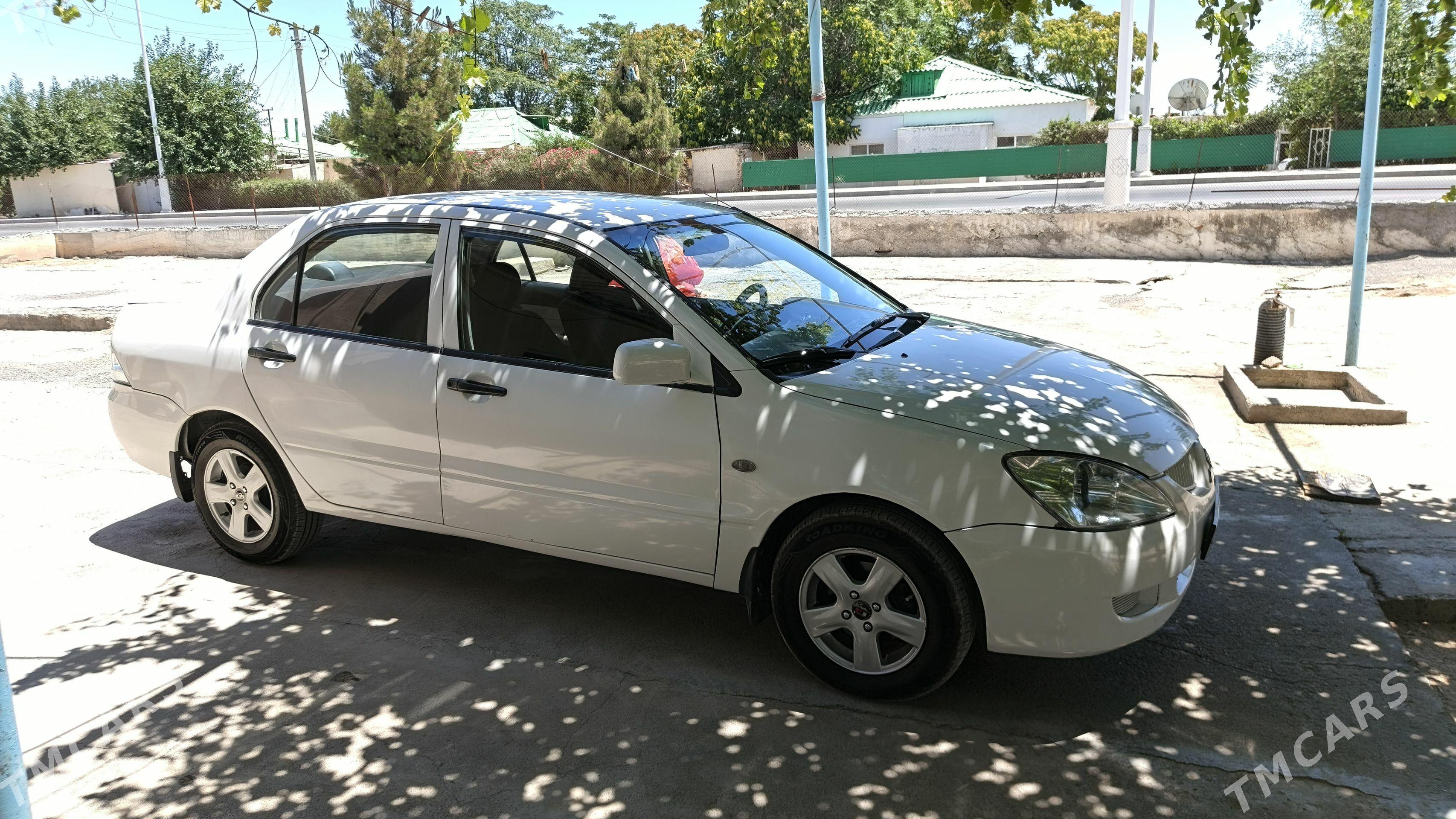 Mitsubishi Lancer 2005 - 90 000 TMT - Aşgabat - img 1