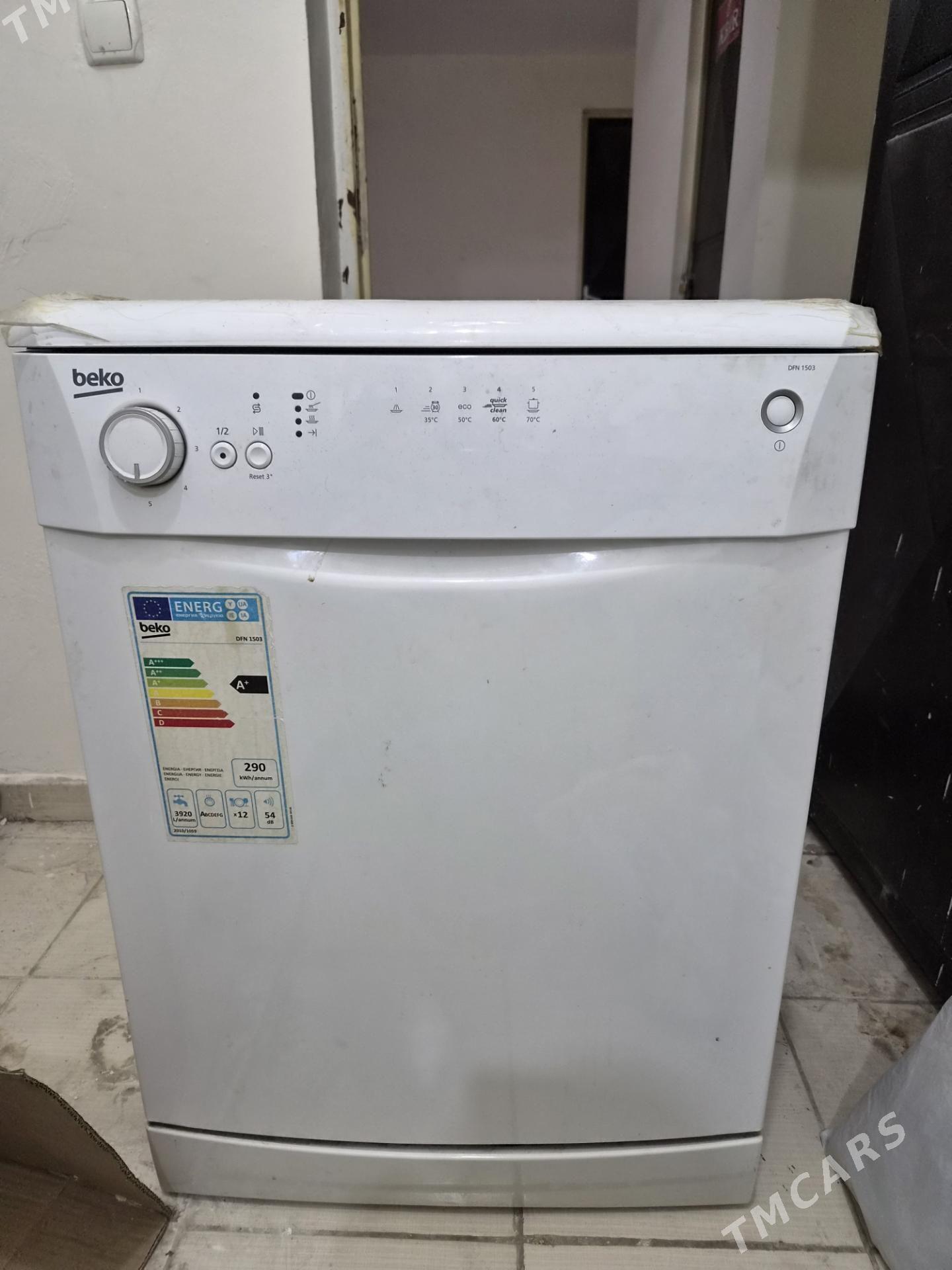 BEKO gap-gaç ýuwujy maşyn - Podwoýski köç. (Bitarap Türkmenistan şaýoly) - img 1