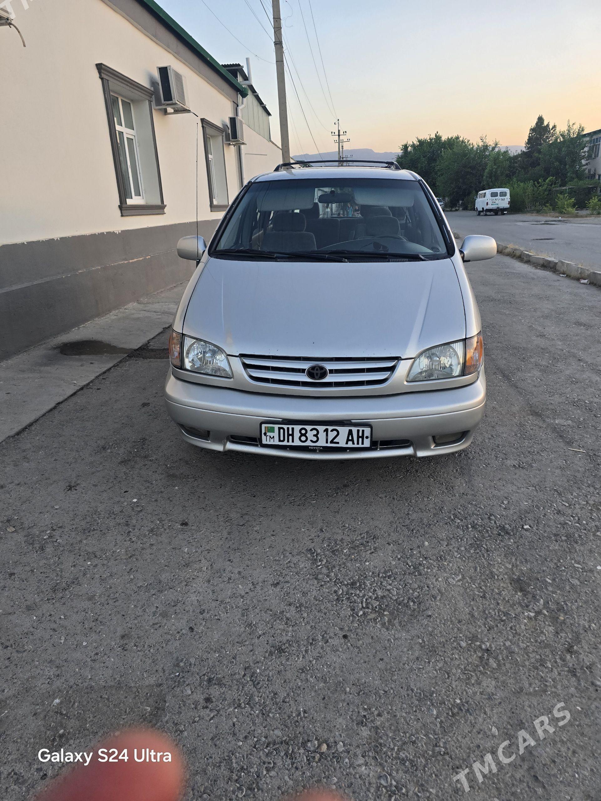 Toyota Sienna 2002 - 200 000 TMT - Ашхабад - img 1