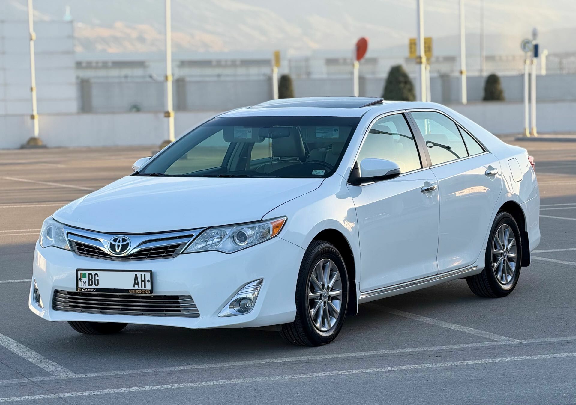 Toyota Camry 2012 - 265 000 TMT - Ашхабад - img 1