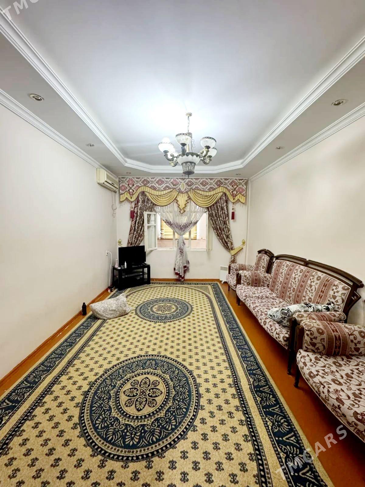 Мир1, 4/3эт.4-ком.кв88м² - Parahat 1 - img 1