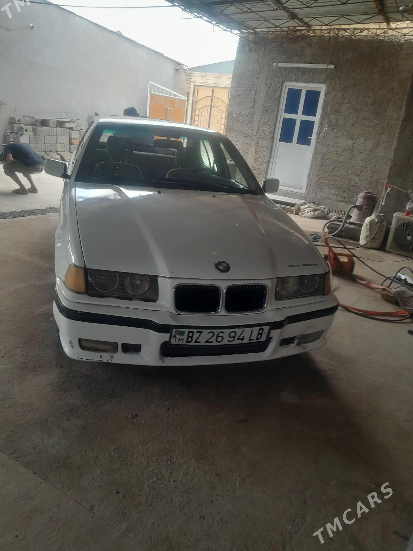 BMW 3 Series 1991 - 40 000 TMT - Farap - img 1