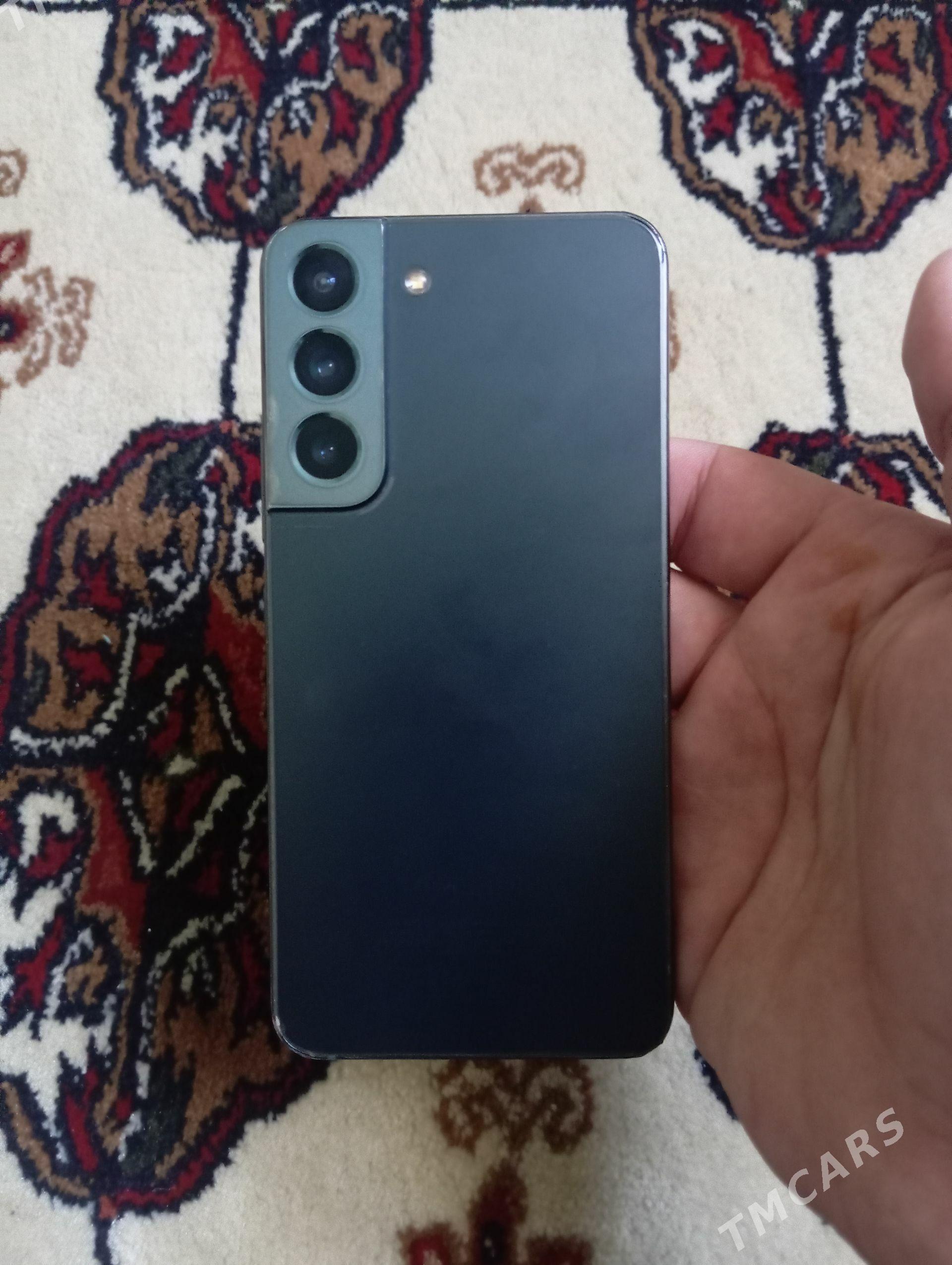 Samsung s22 - Дянев - img 1