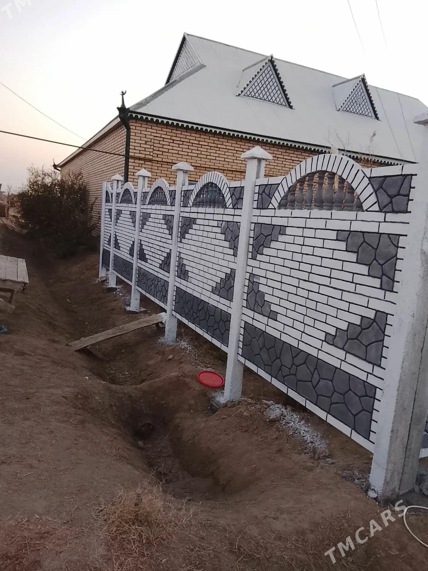 BETON ZABOR WARATA - Чарджоу - img 1