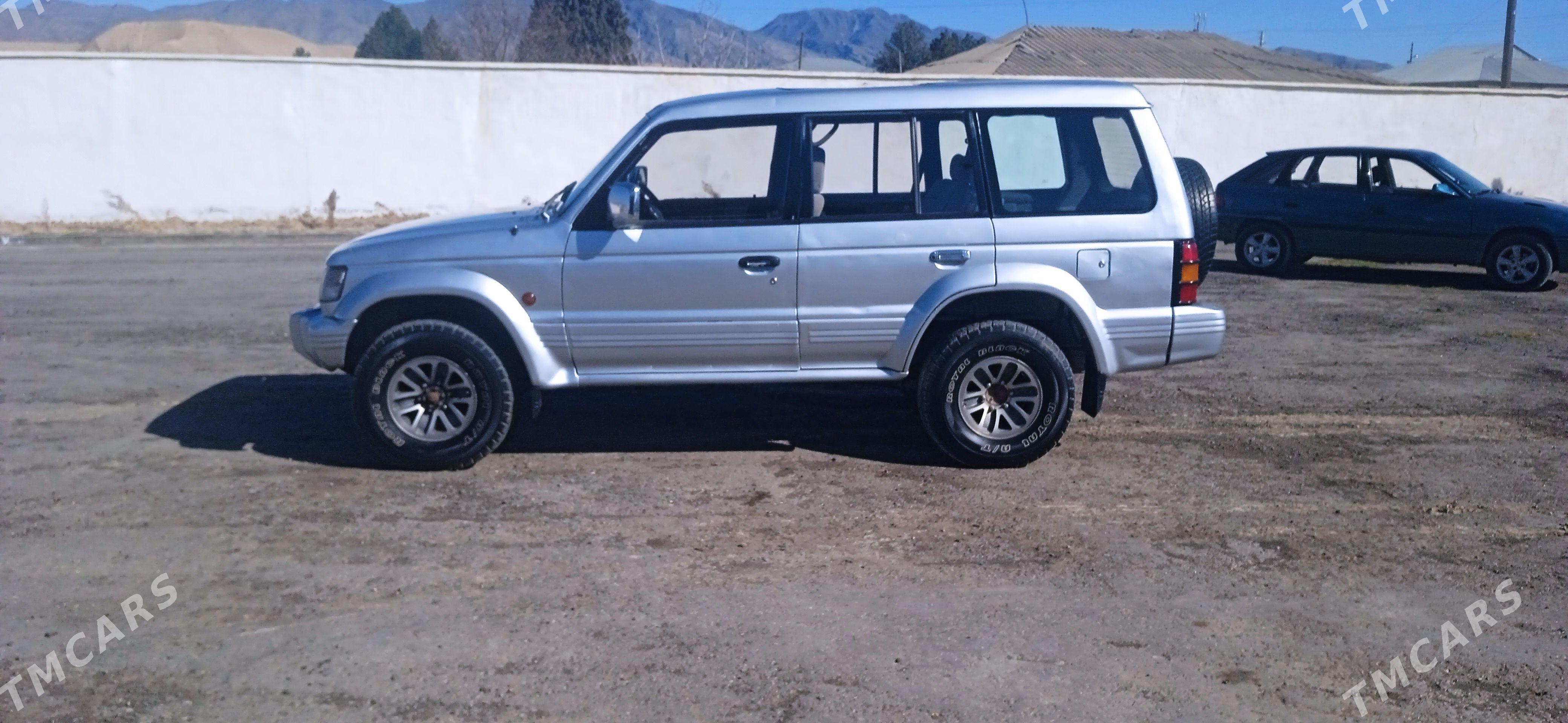 Mitsubishi Pajero 1995 - 70 000 TMT - Magtymguly - img 1