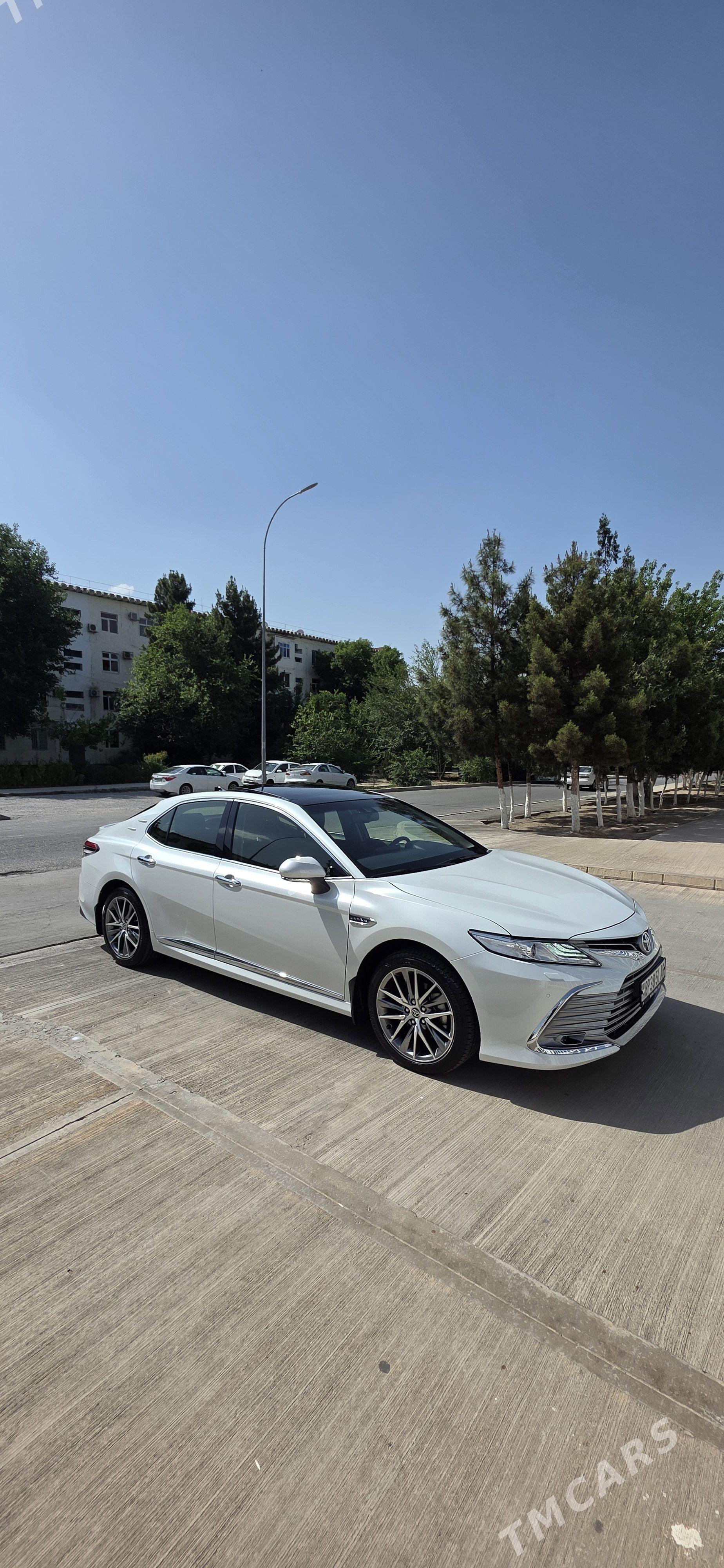 Toyota Camry 2023 - 710 000 TMT - Ашхабад - img 1