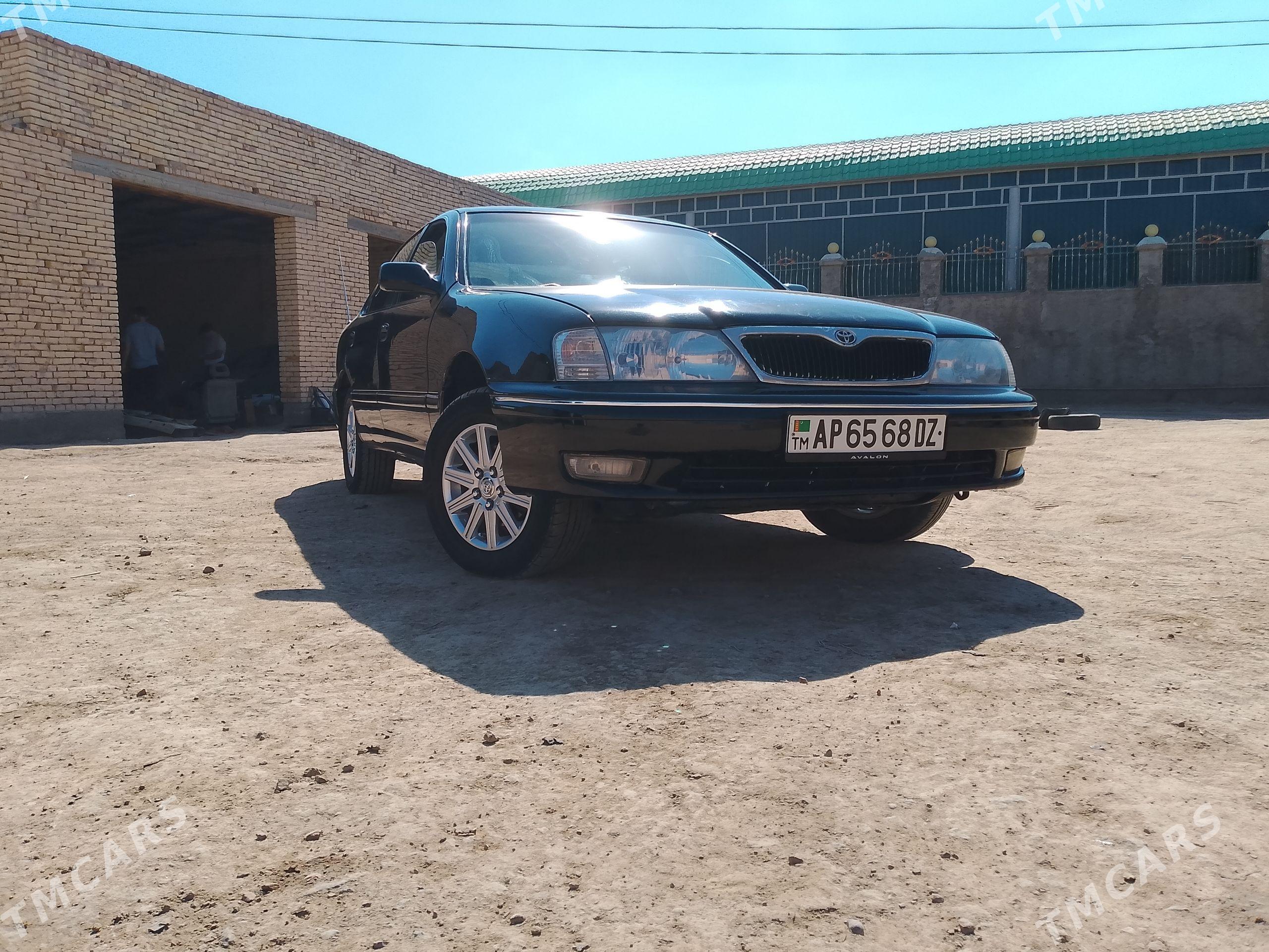 Toyota Avalon 1999 - 190 000 TMT - етр. Туркменбаши - img 1