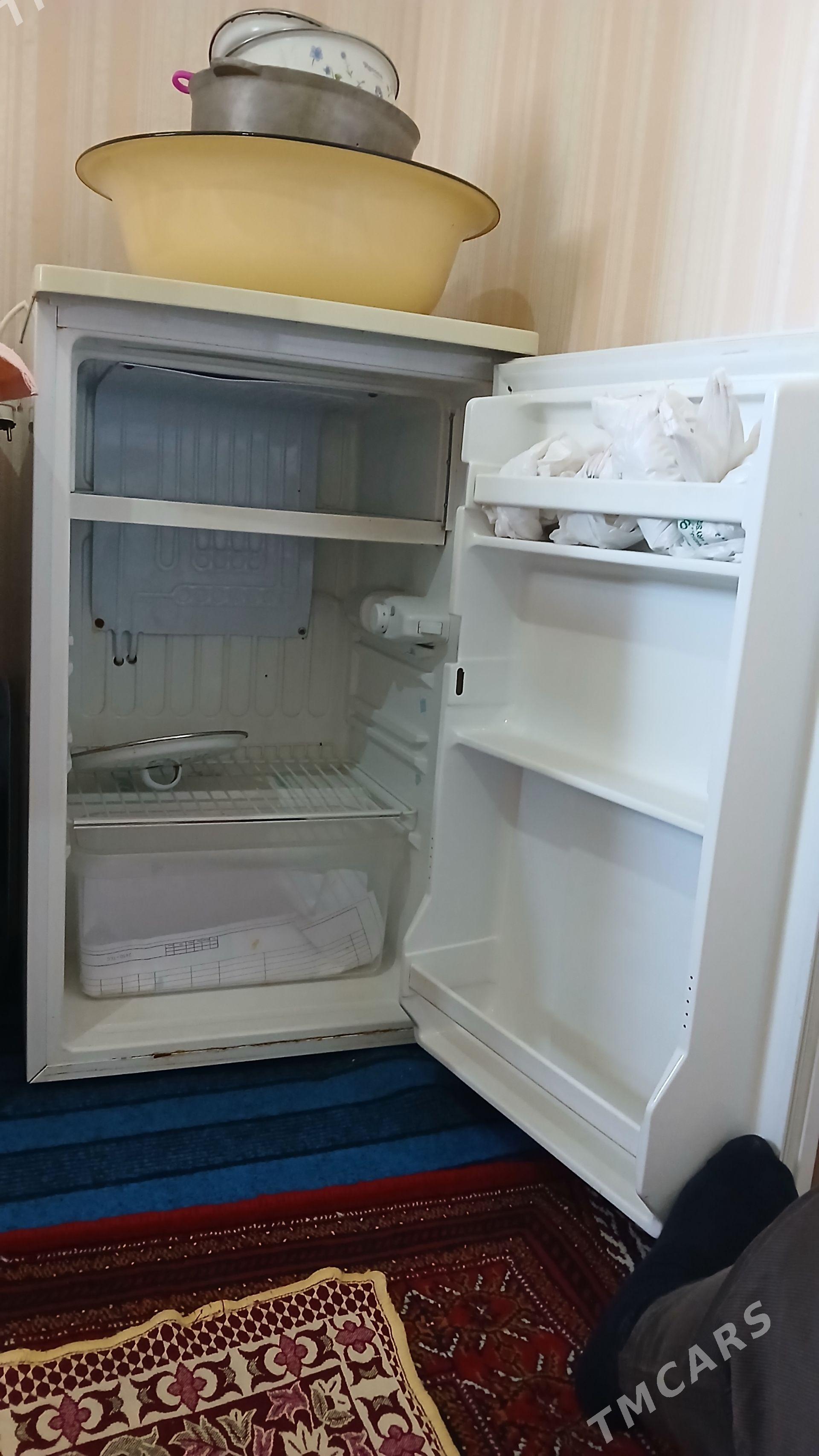 Midea Holladilnik kicisi - Aşgabat - img 1