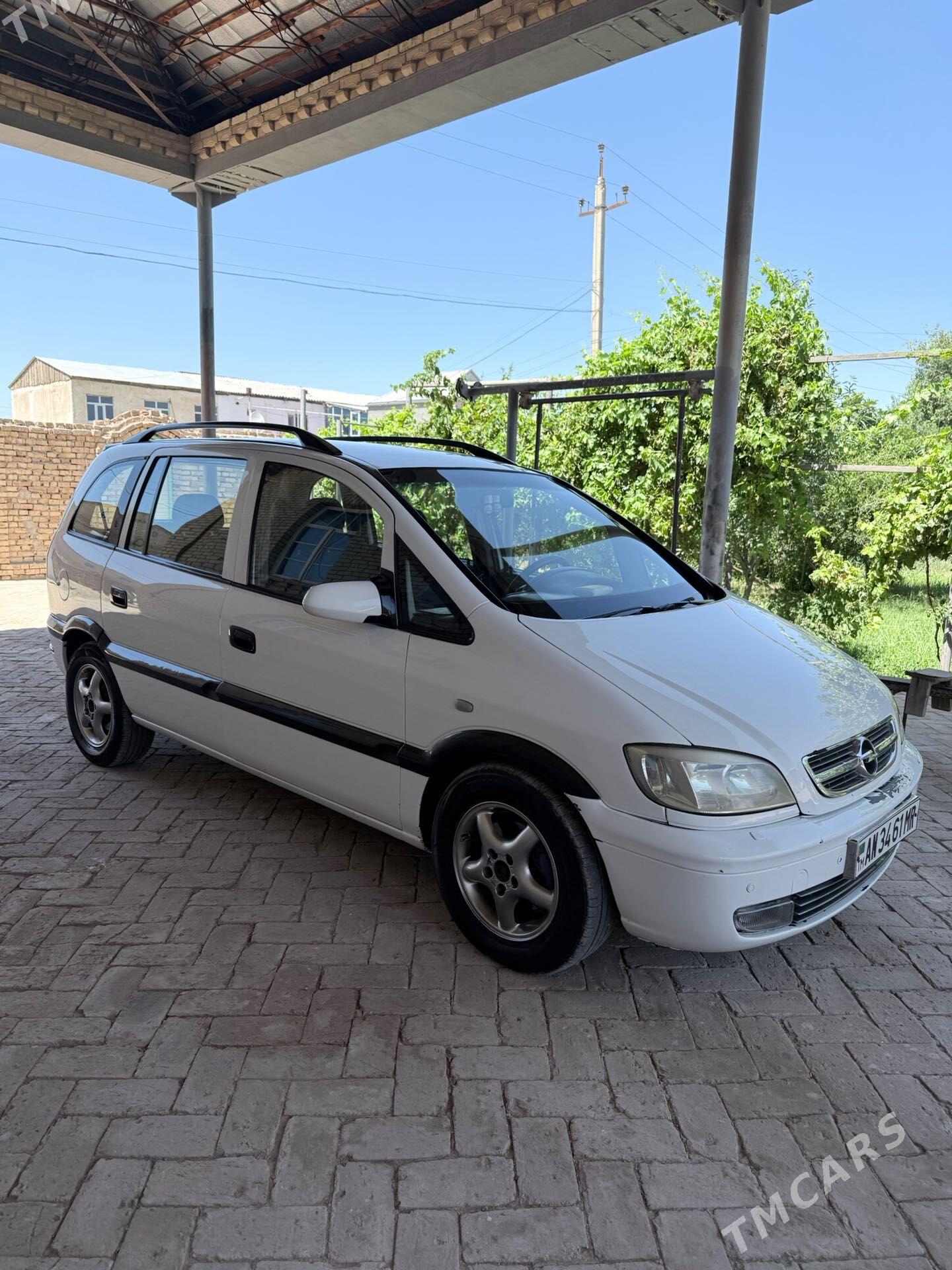 Opel Zafira 2003 - 135 000 TMT - Байрамали - img 1