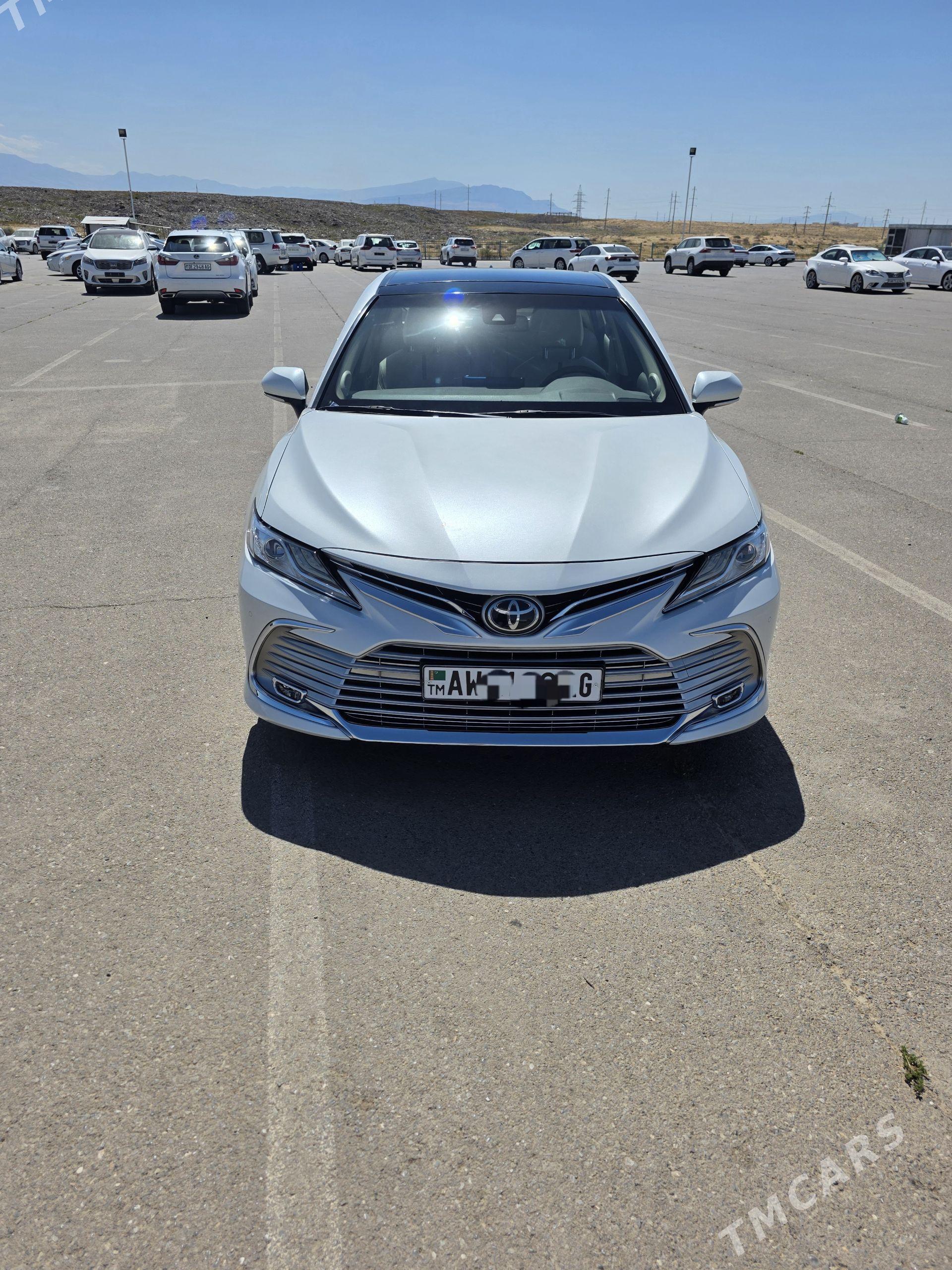 Toyota Camry 2021 - 590 000 TMT - Aşgabat - img 1