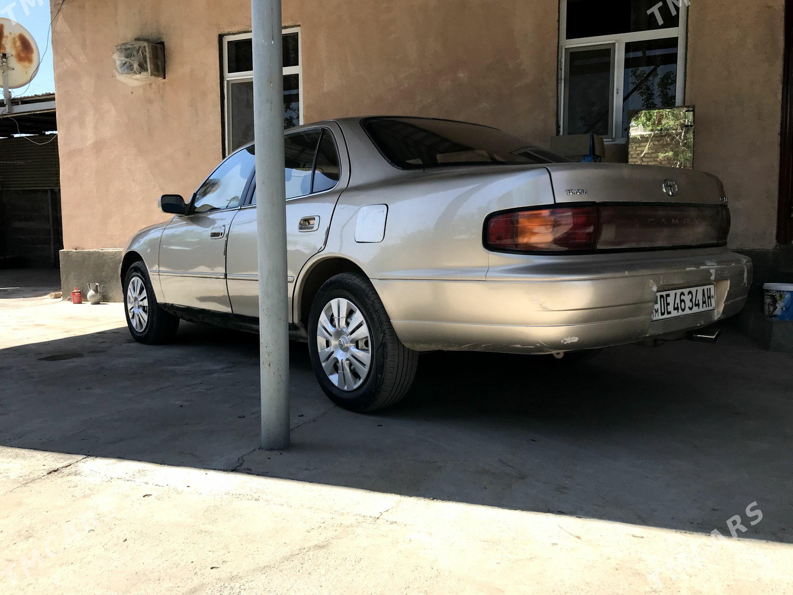Toyota Camry 1994 - 86 000 TMT - Теджен - img 1