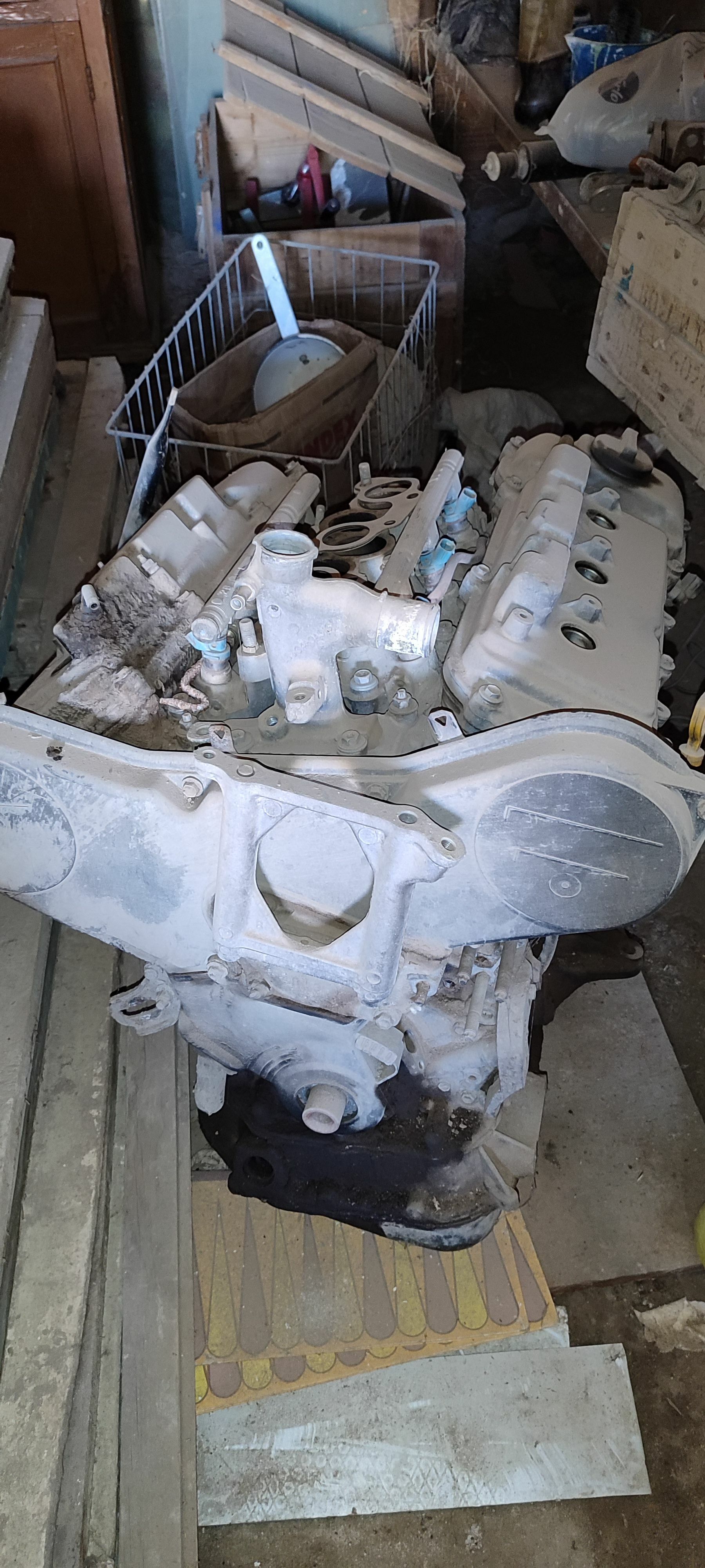 Avalon motor 3lik 1998 ýyl 1 600 TMT - Байрамали - img 1
