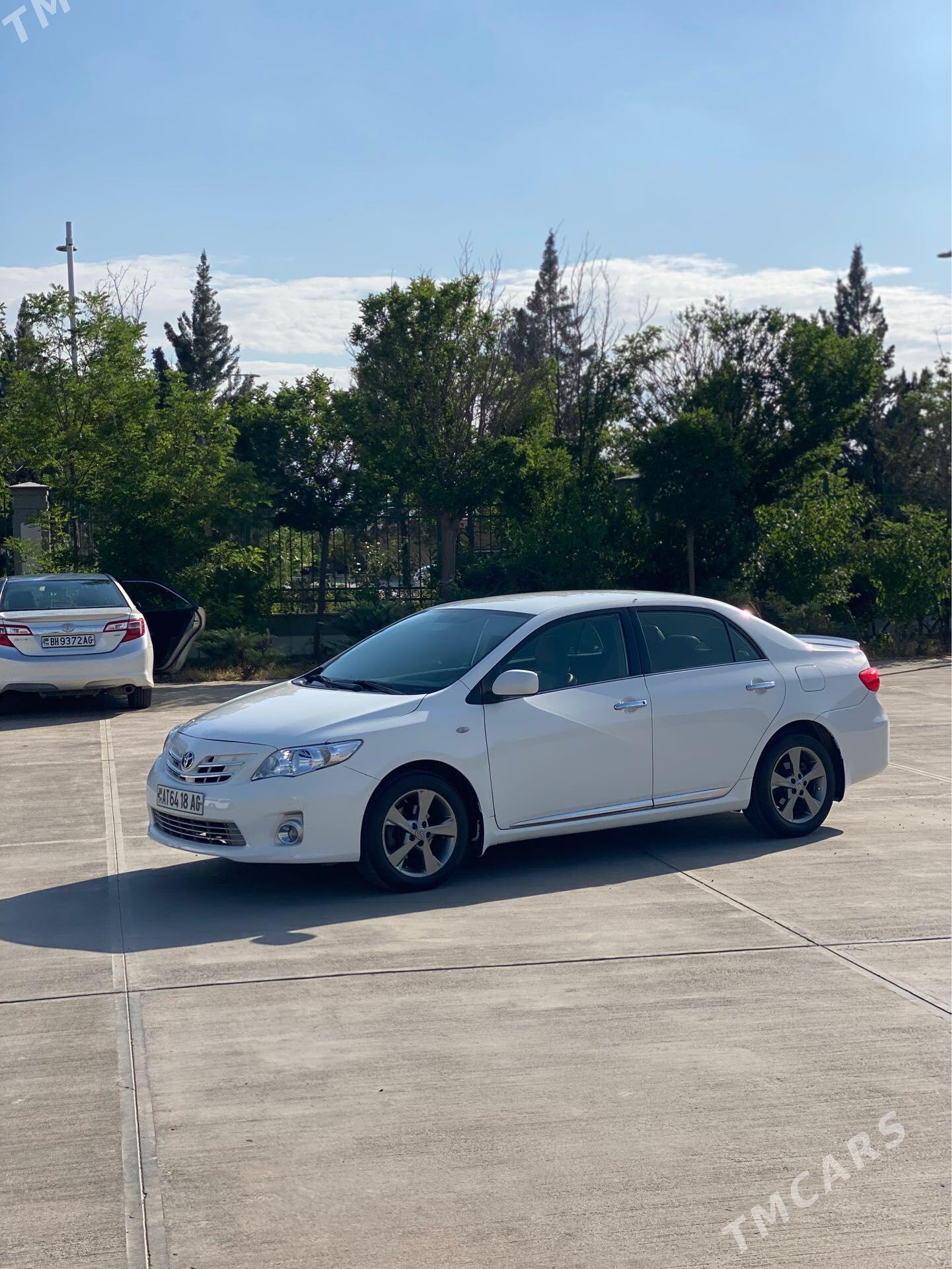 Toyota Corolla 2013 - 205 000 TMT - Ашхабад - img 1