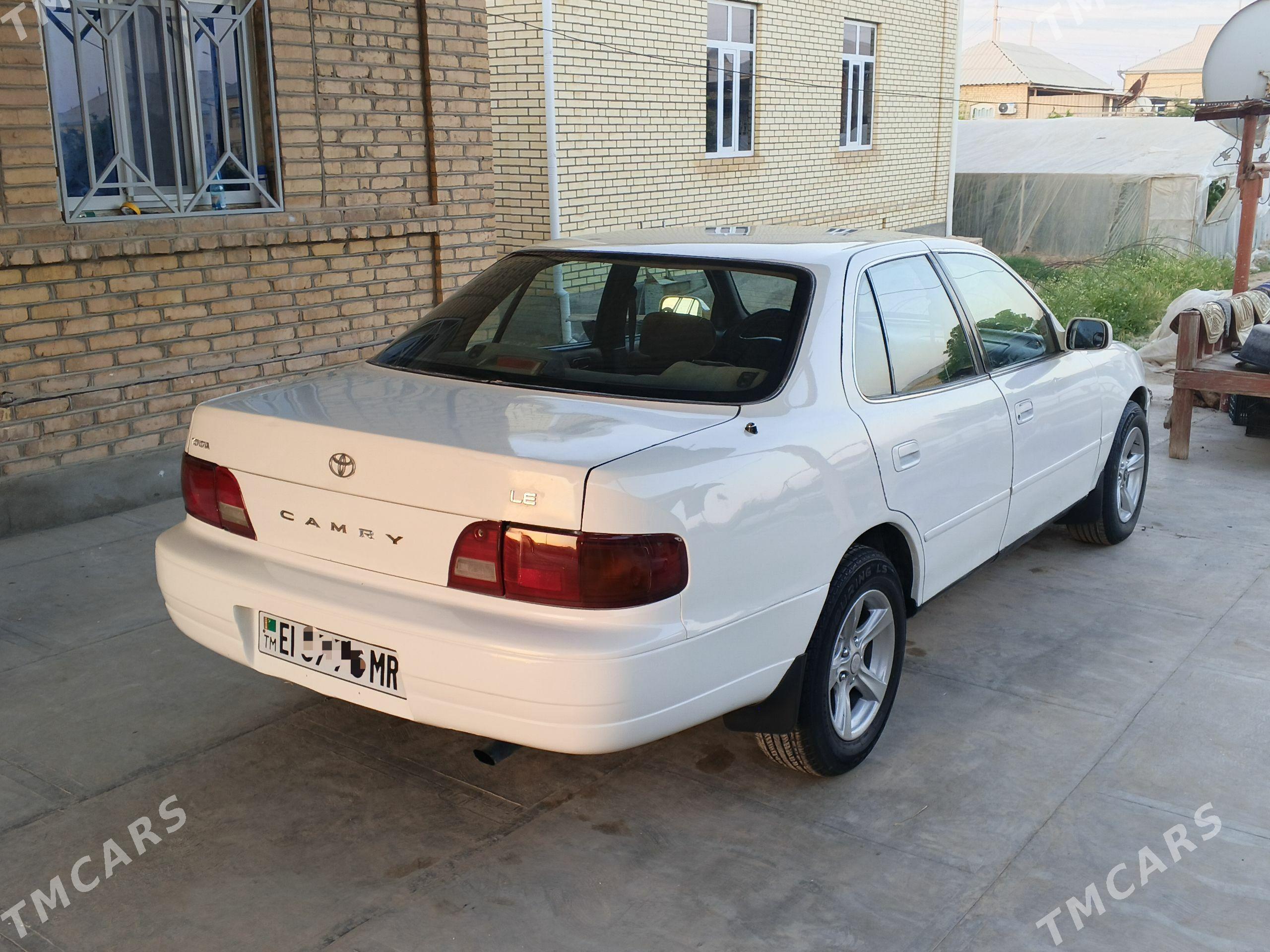 Toyota Camry 1996 - 120 000 TMT - Mary - img 1