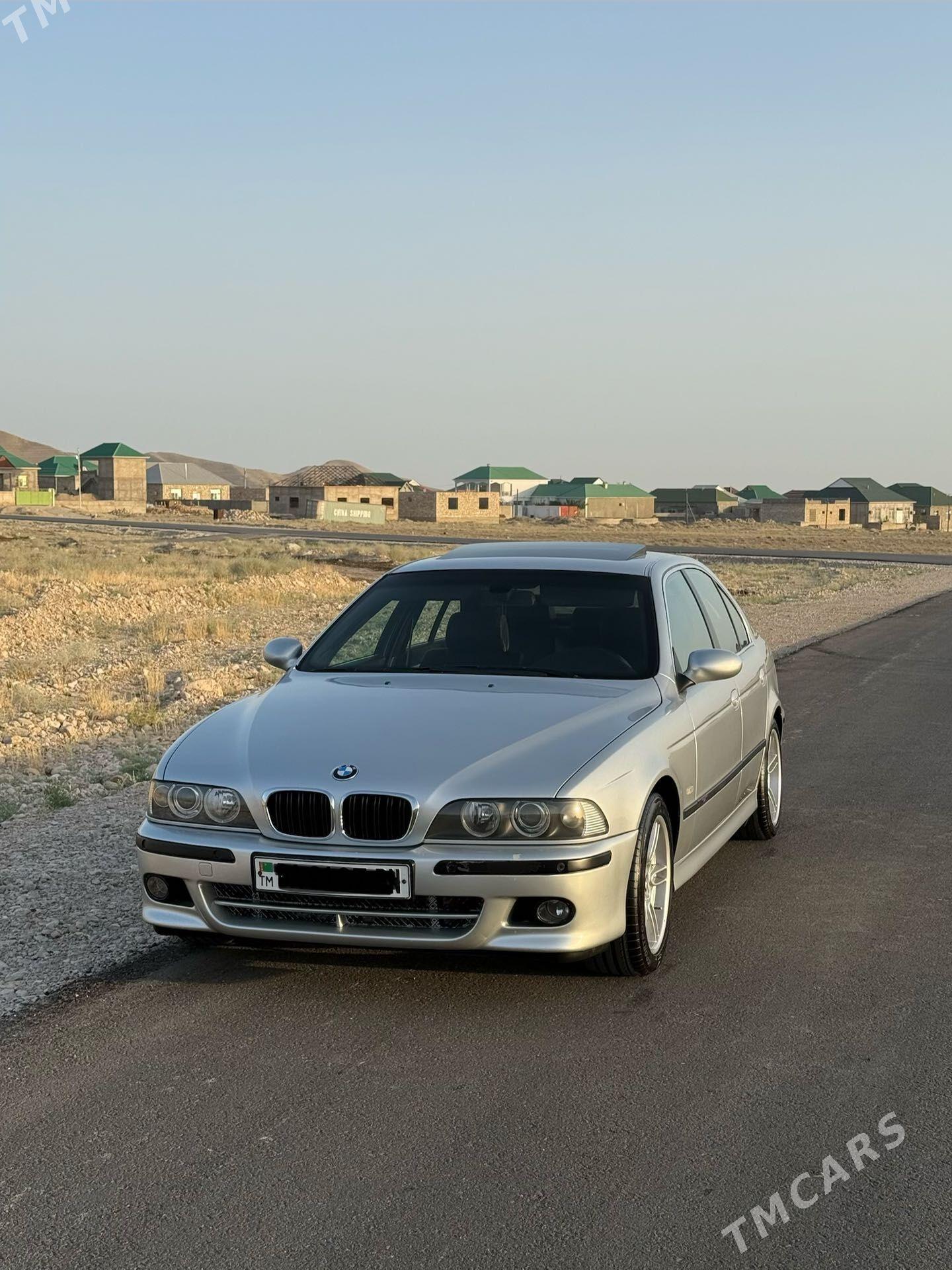 BMW 530 2001 - 170 000 TMT - Балканабат - img 1