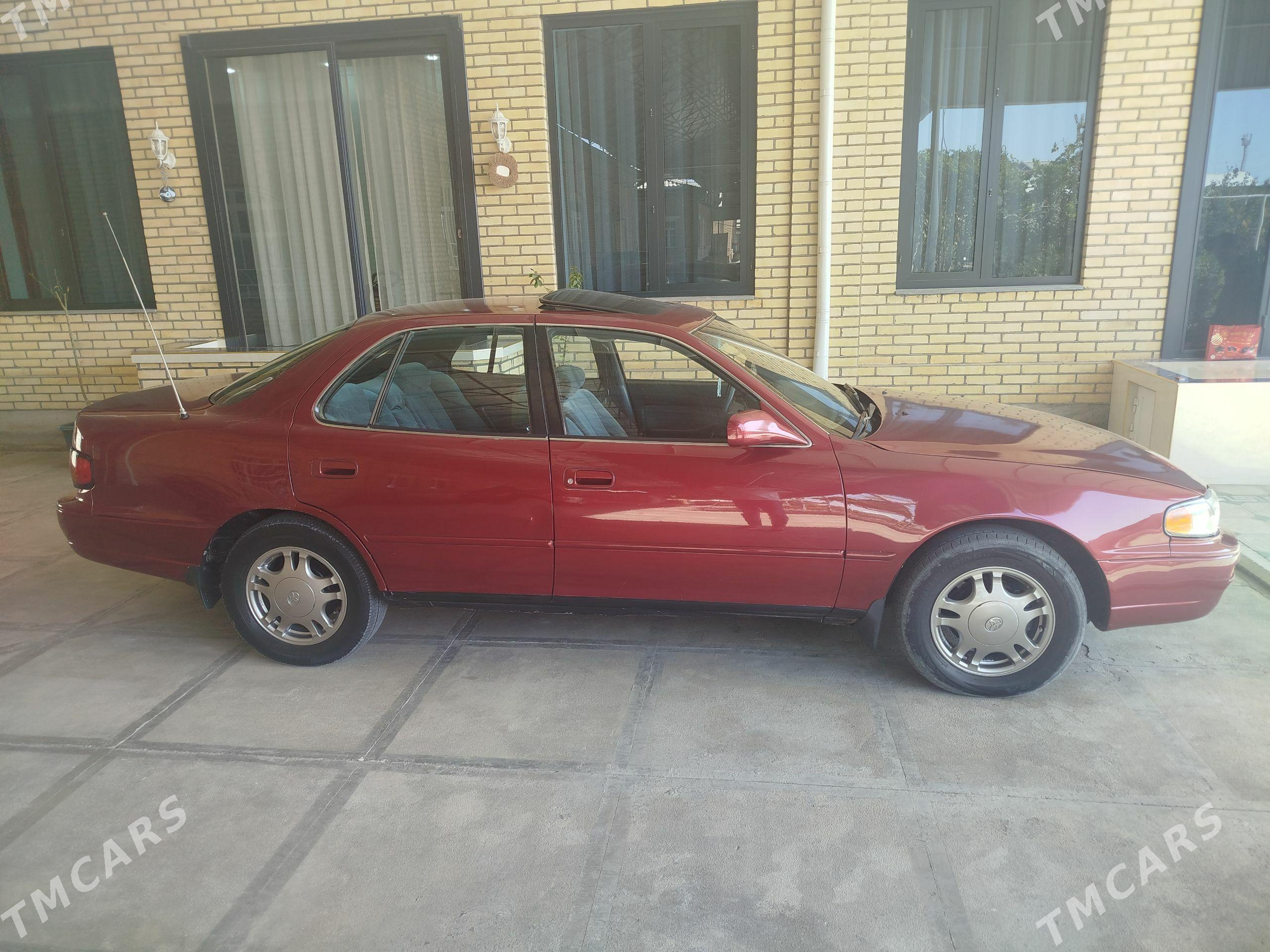 Toyota Camry 1997 - 110 000 TMT - Mary - img 1