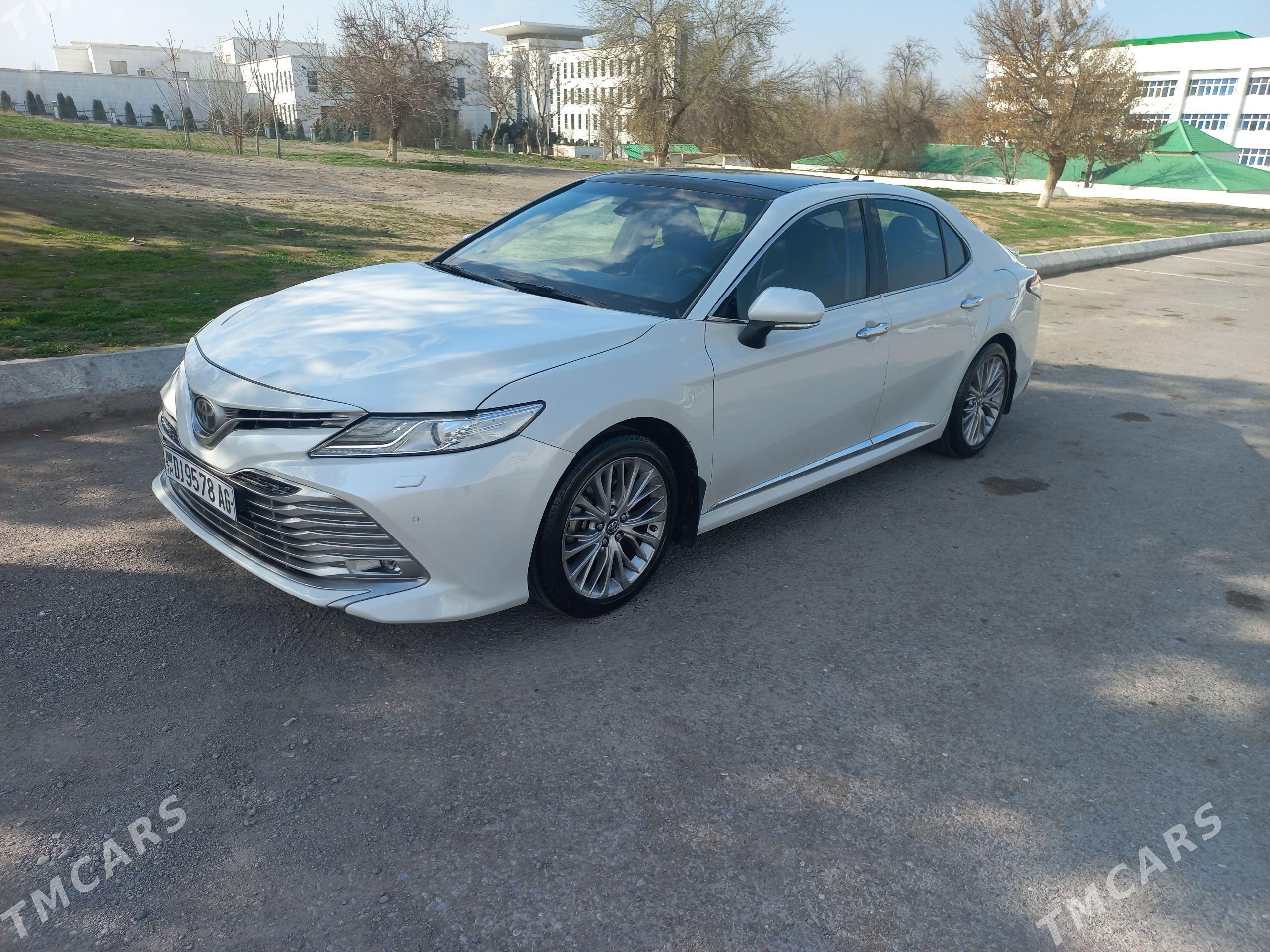 Toyota Camry 2017 - 335 000 TMT - Parahat 8 - img 1