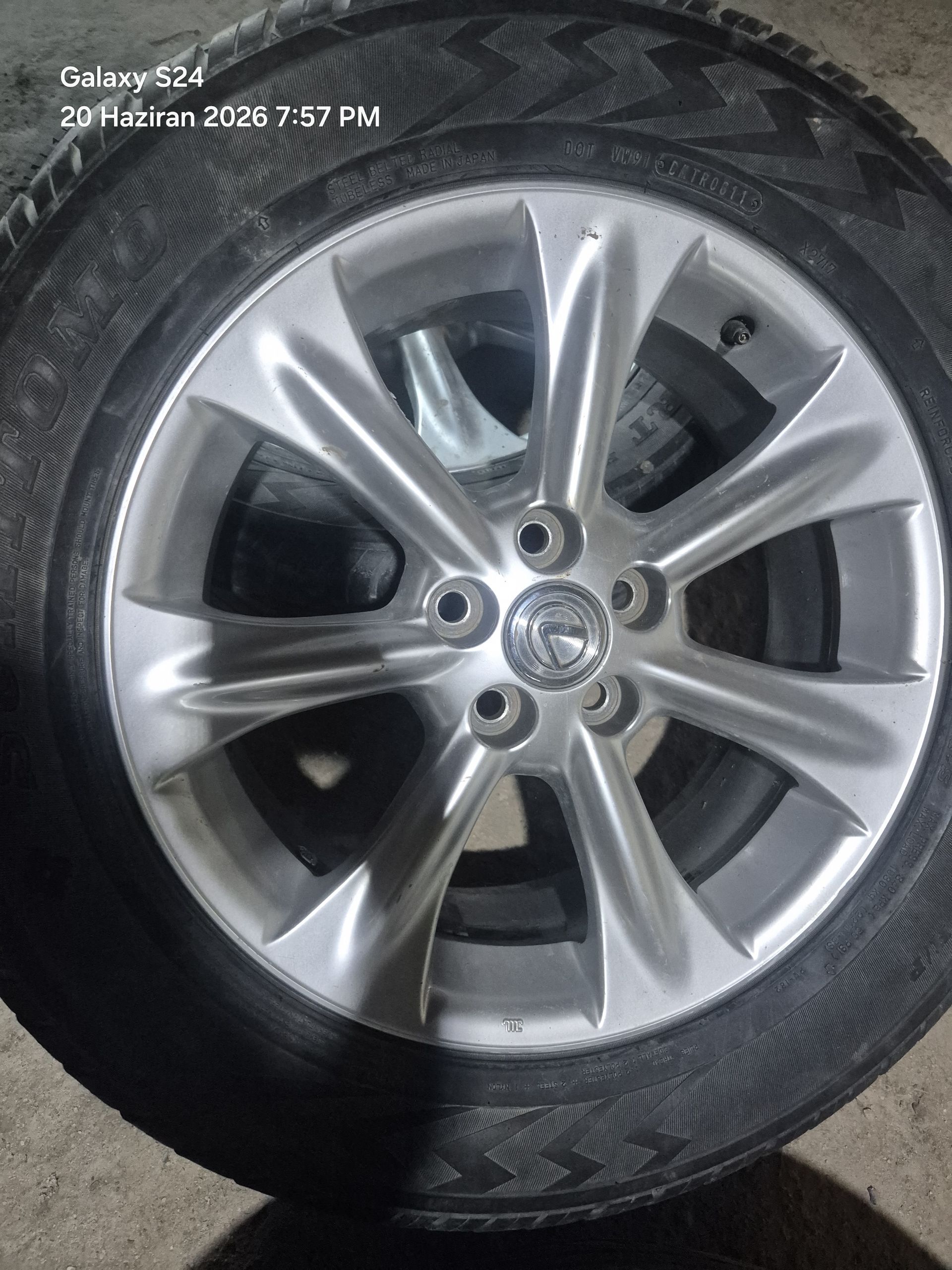 Lexus dıska 18lik 4 000 TMT - Мары - img 1