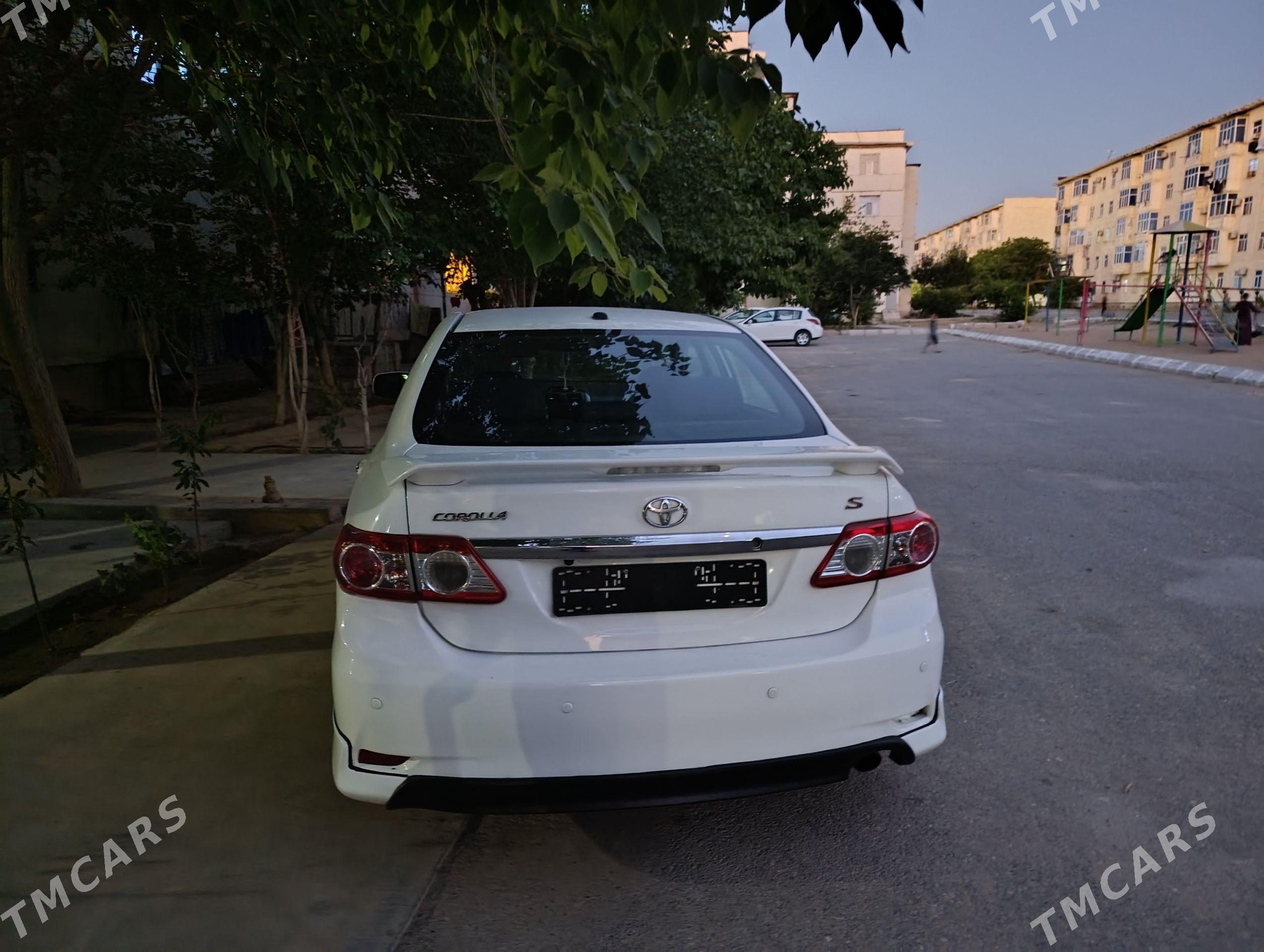 Toyota Corolla 2012 - 190 000 TMT - Ашхабад - img 1