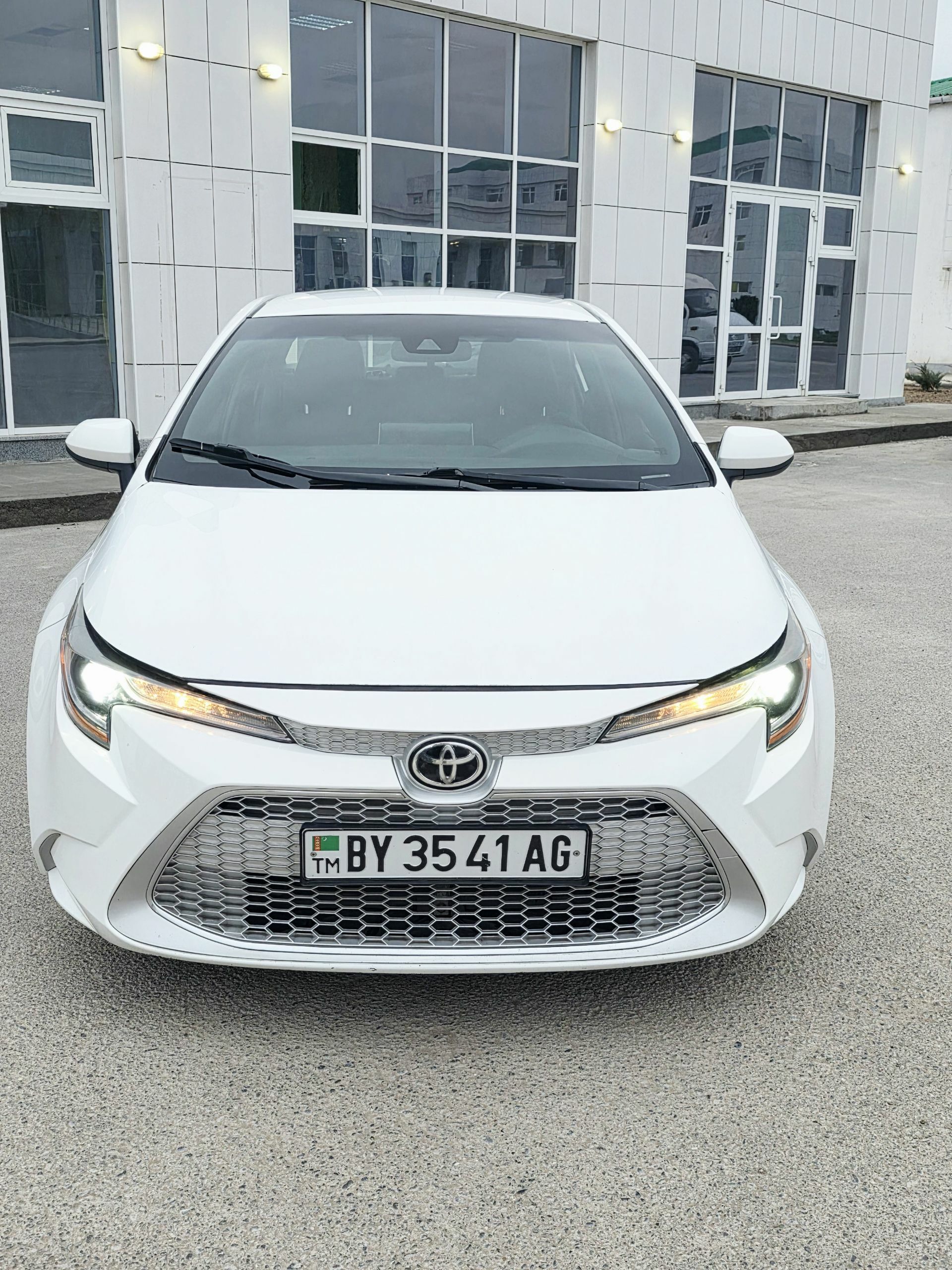 Toyota Corolla 2021 - 260 000 TMT - Atatürk köç. - img 1