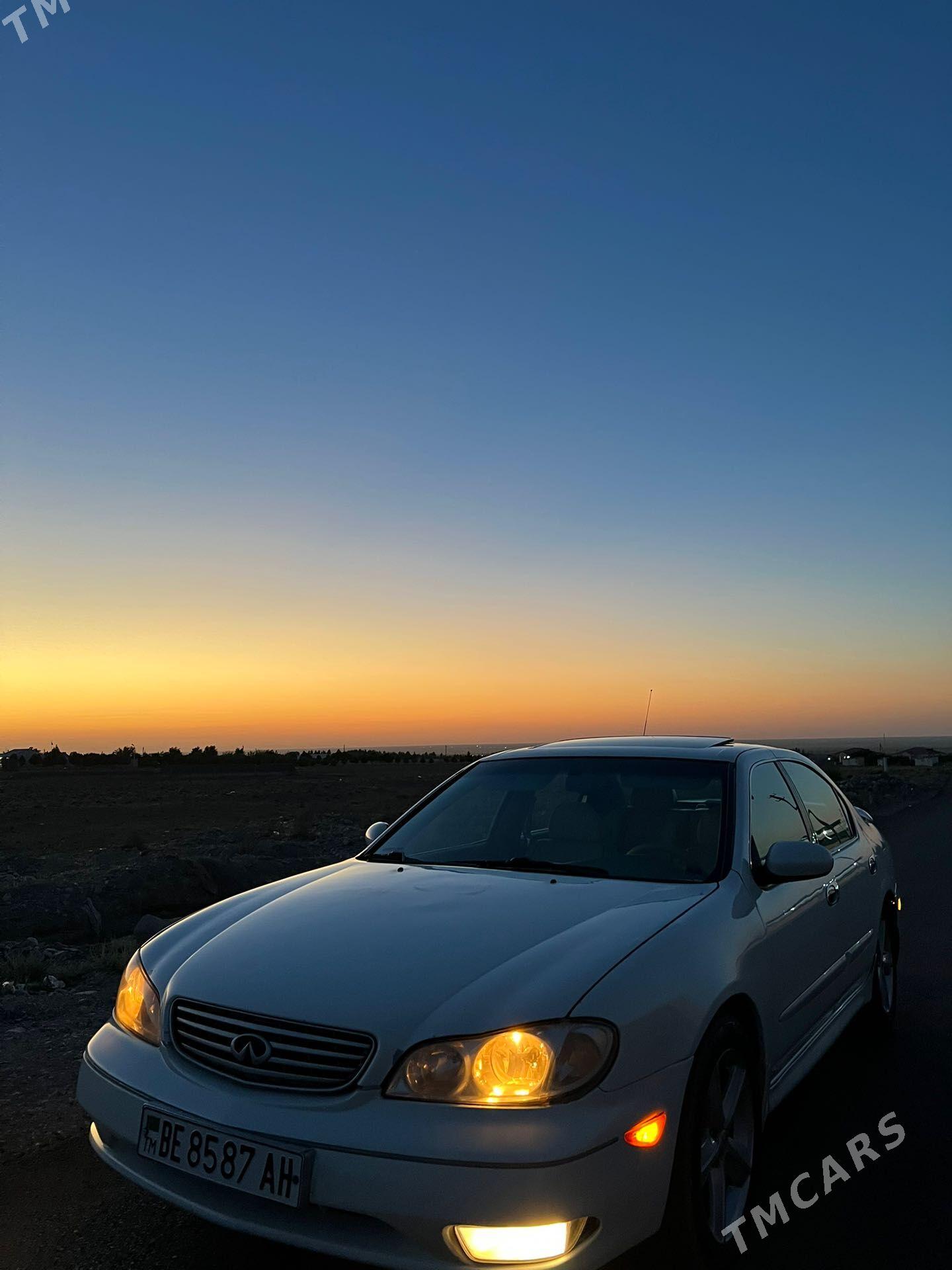 Infiniti I35 2001 - 95 000 TMT - Бахарден - img 1