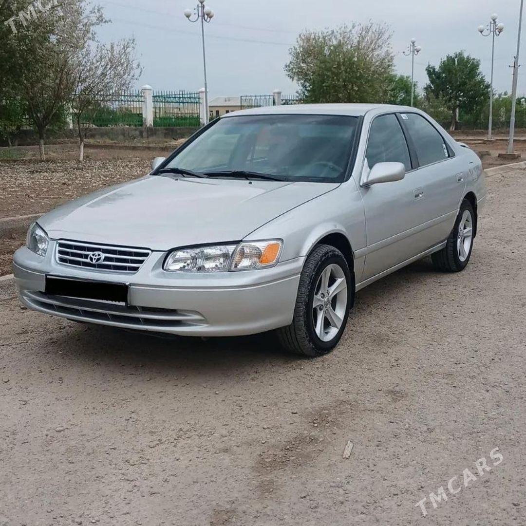 Toyota Camry 2001 - 170 000 TMT - Mary - img 1