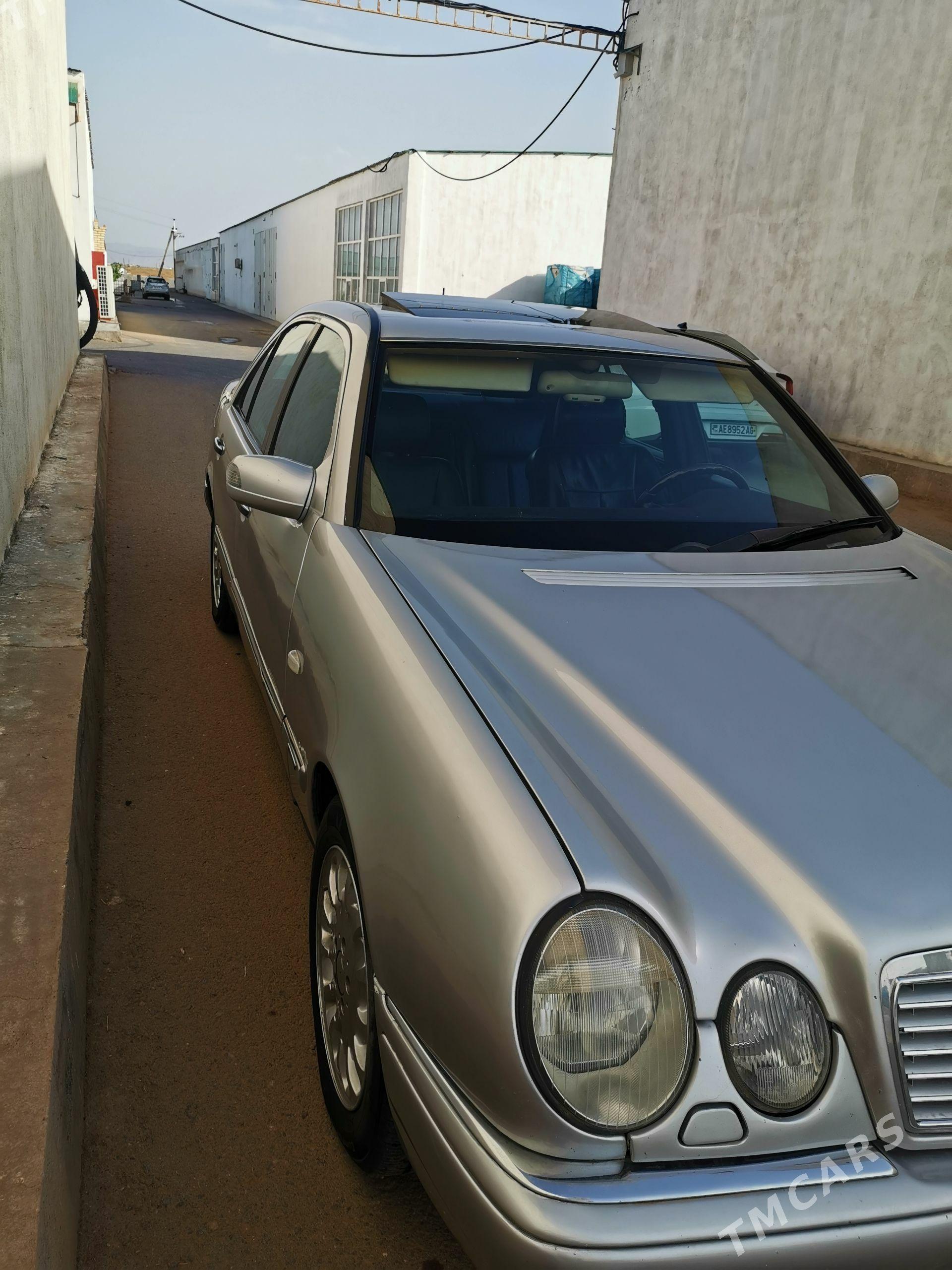 Mercedes-Benz E420 1998 - 90 000 TMT - Анев - img 1
