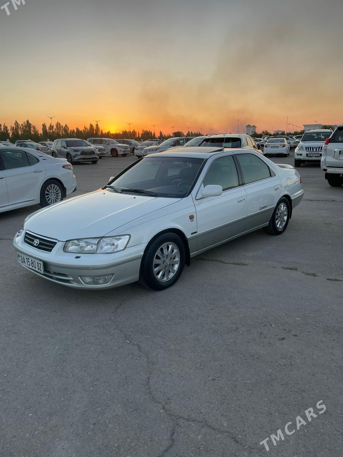 Toyota Camry 2000 - 230 000 TMT - Дашогуз - img 1