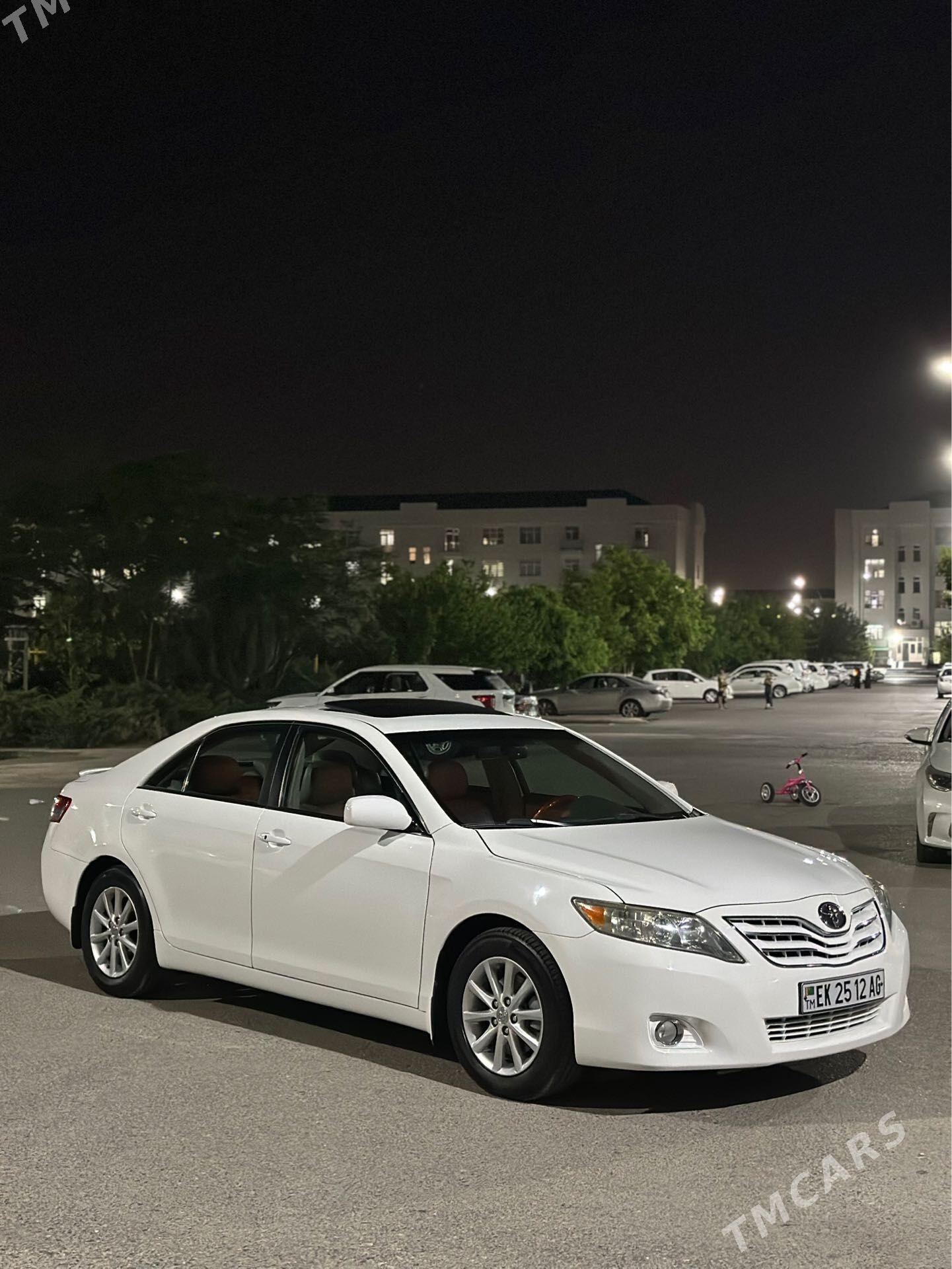 Toyota Camry 2011 - 290 000 TMT - Ашхабад - img 1