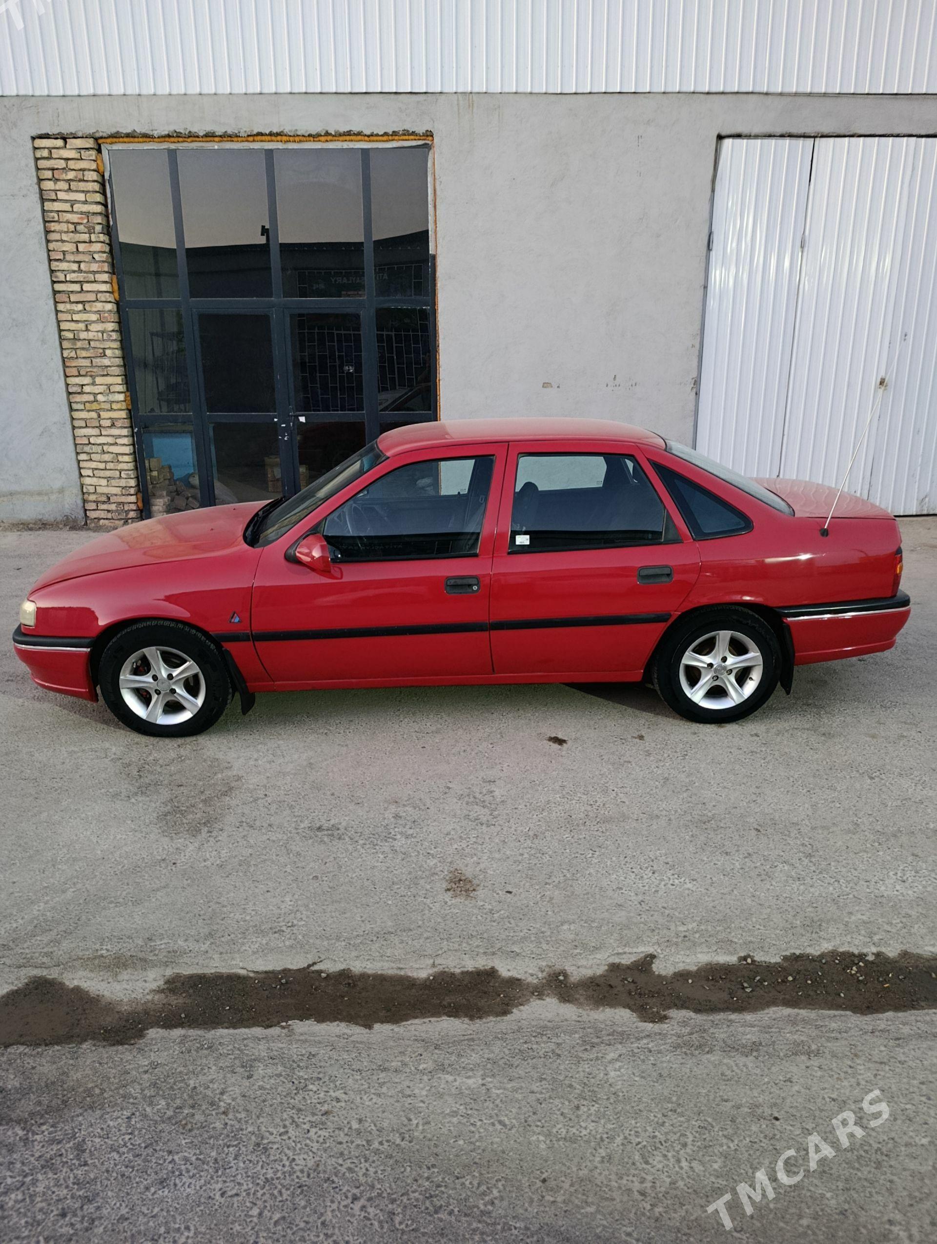 Opel Vectra 1994 - 50 000 TMT - Мары - img 1