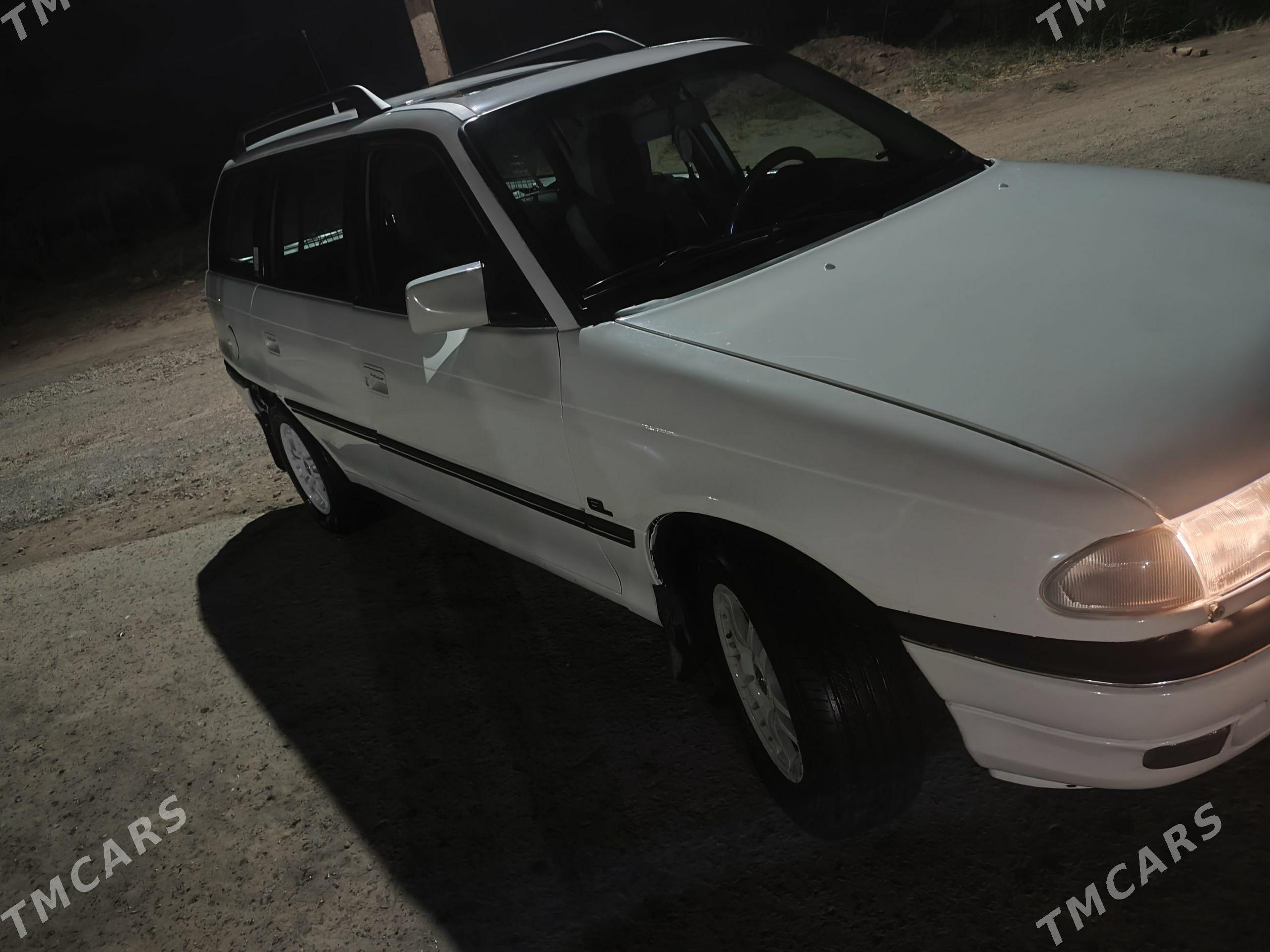 Opel Astra 1993 - 45 000 TMT - Çärjew - img 1