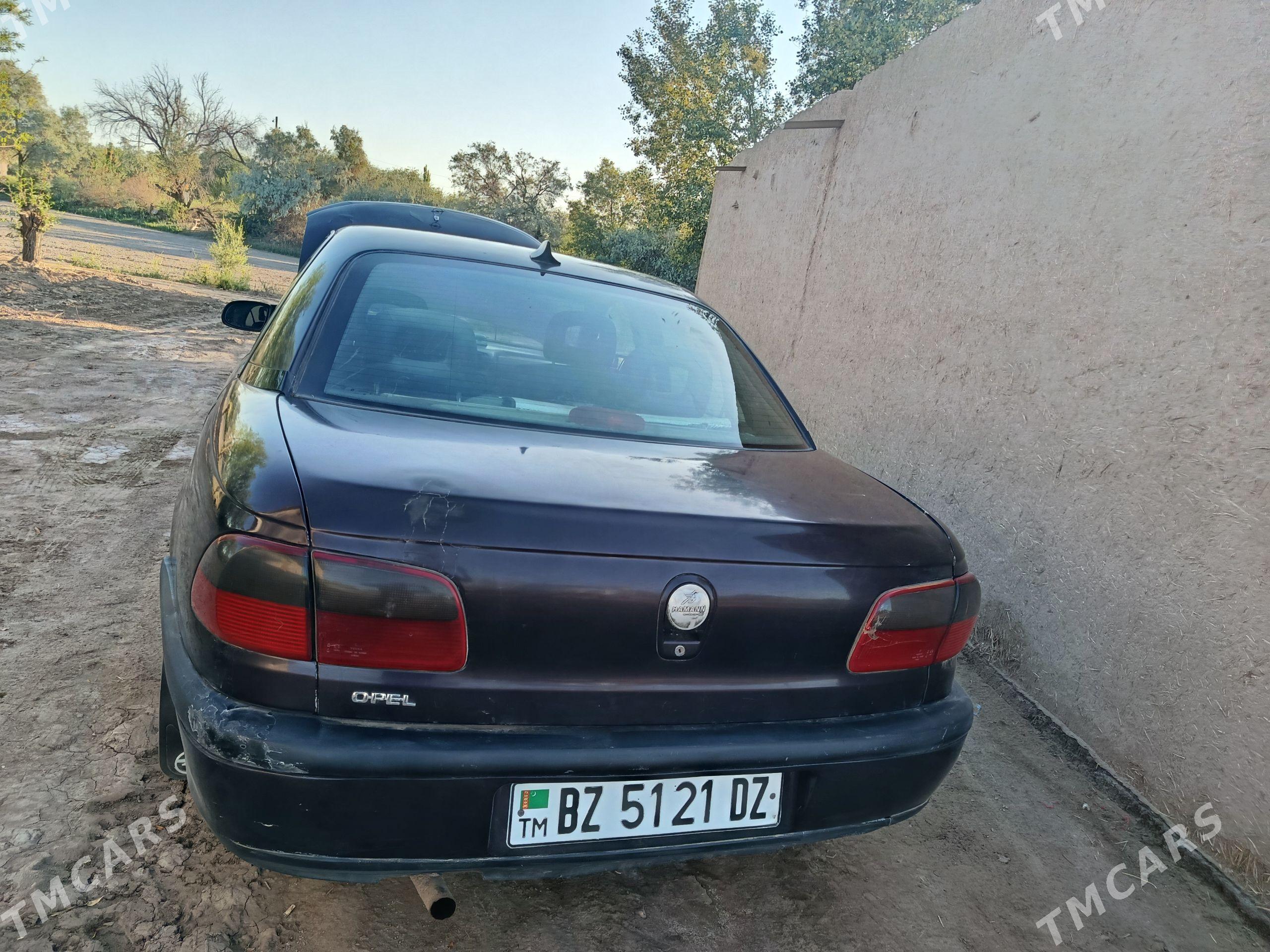 Opel Omega 1996 - 33 000 TMT - Boldumsaz - img 1